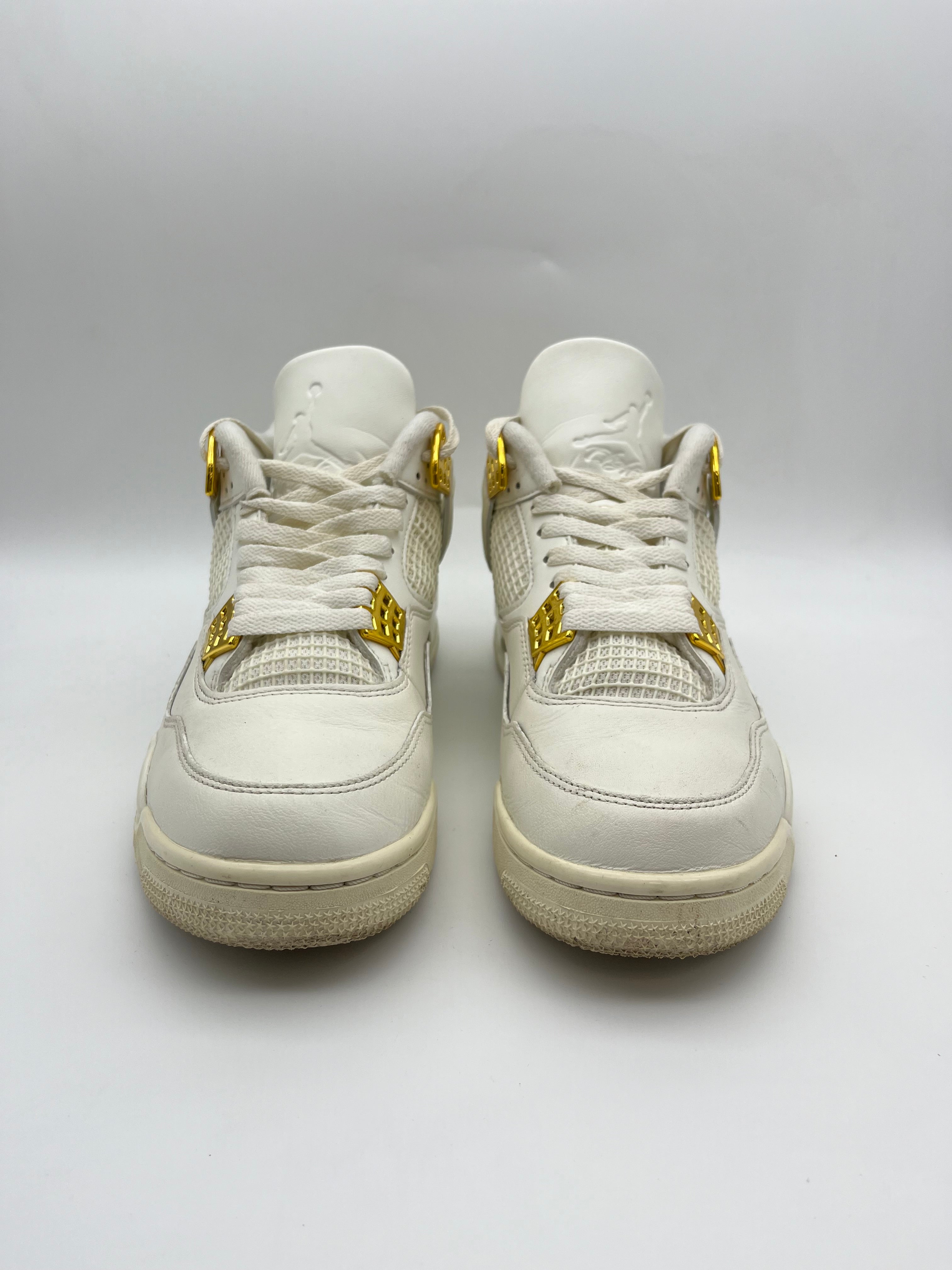 Használt - Jordan 4 Metallic Gold (43)