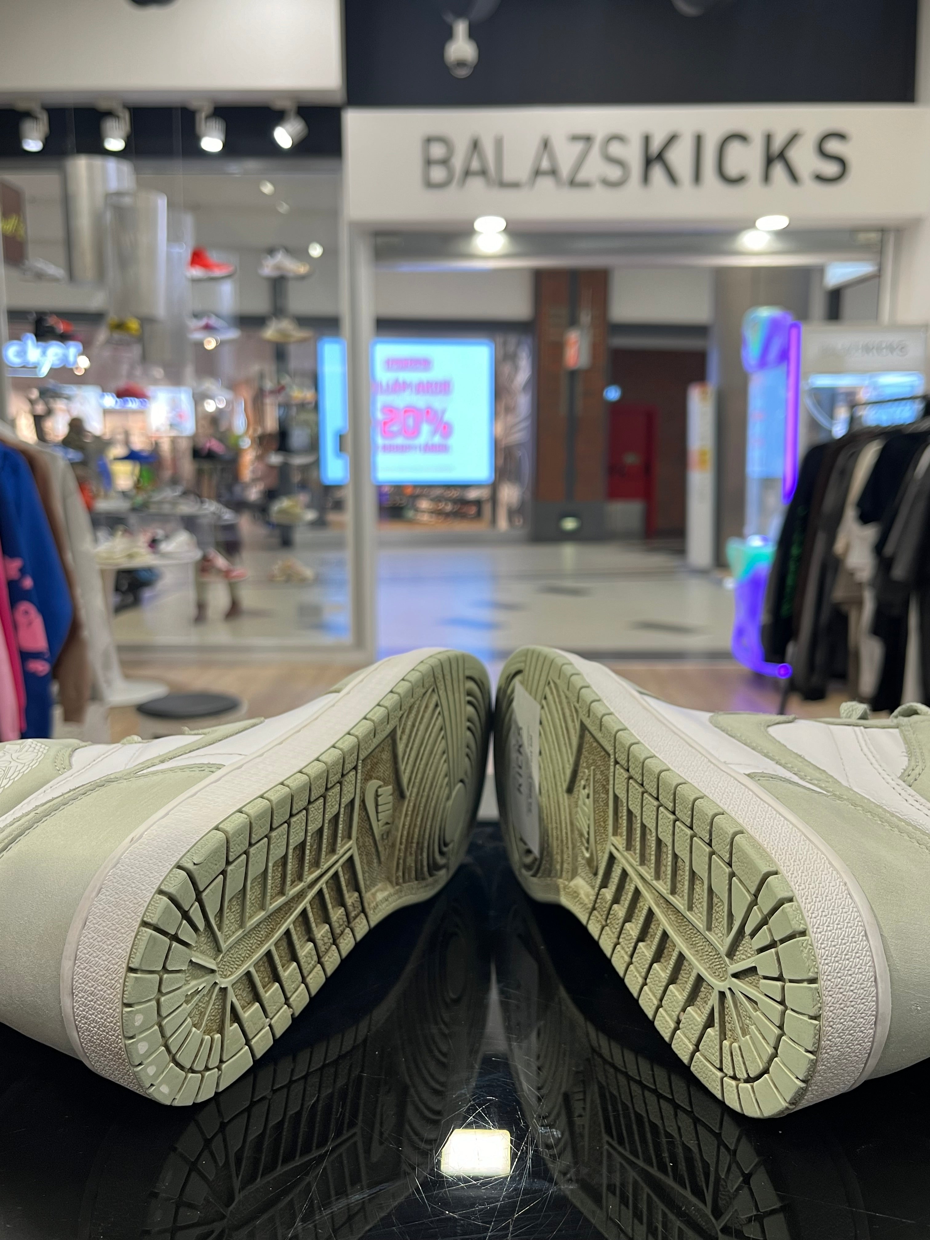 HASZNÁLT - Jordan 1 High Seafoam (40)