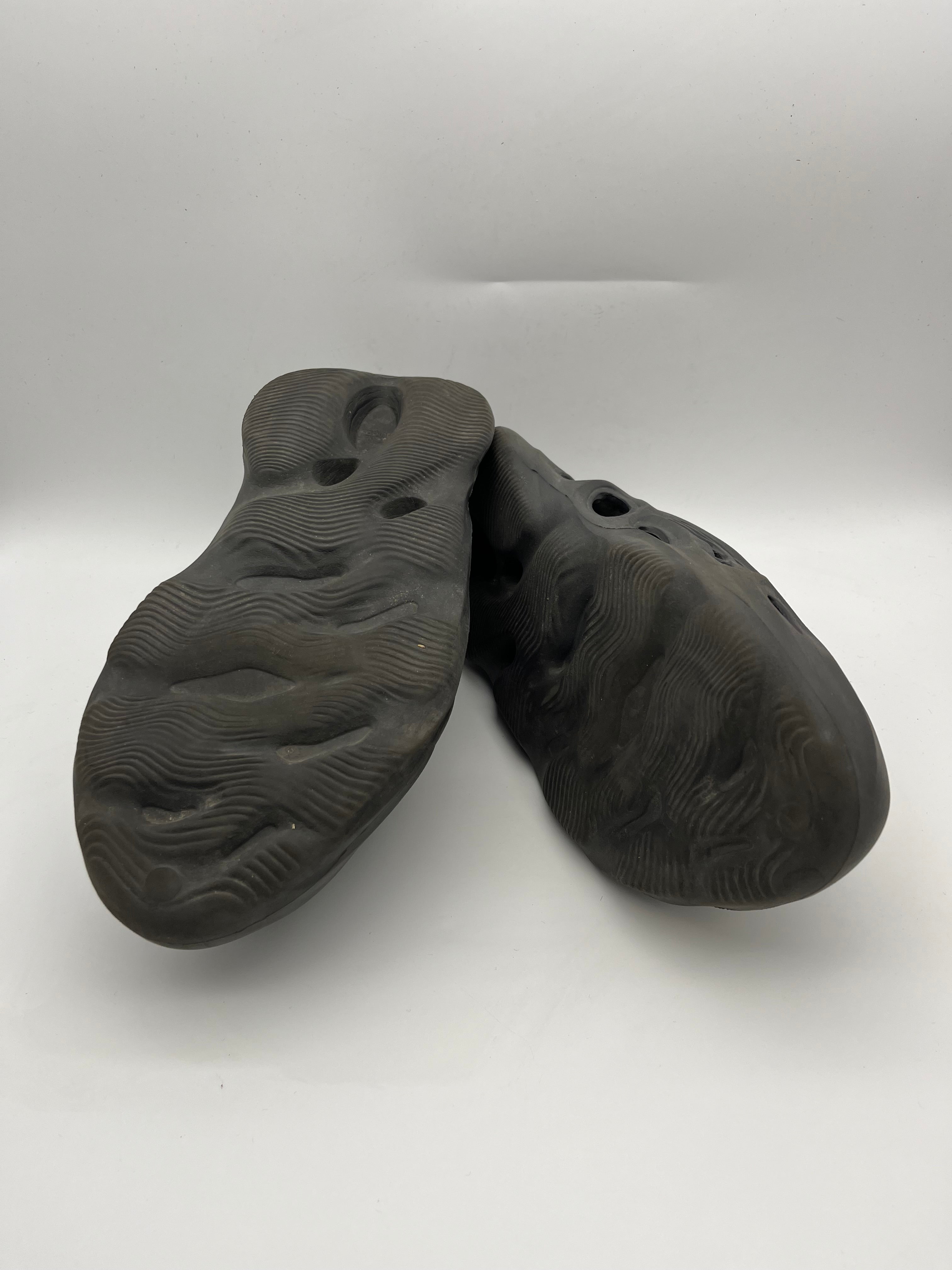Használt - Yeezy Foam Rnnr Onyx (46)