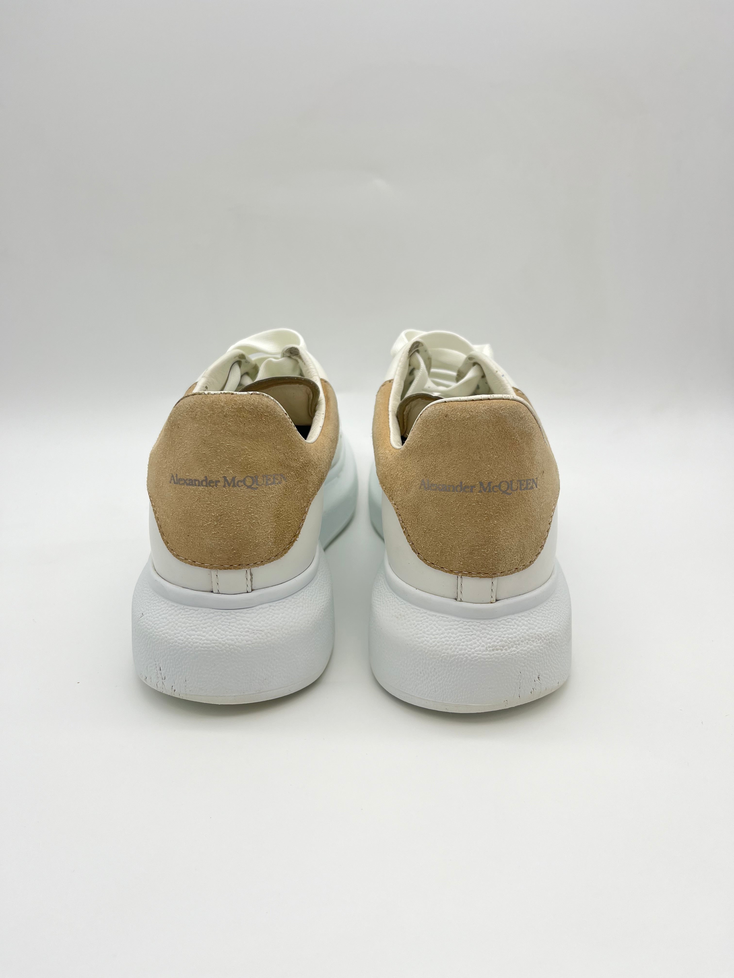 Használt - Alexander McQueen Nude (37 1/2)