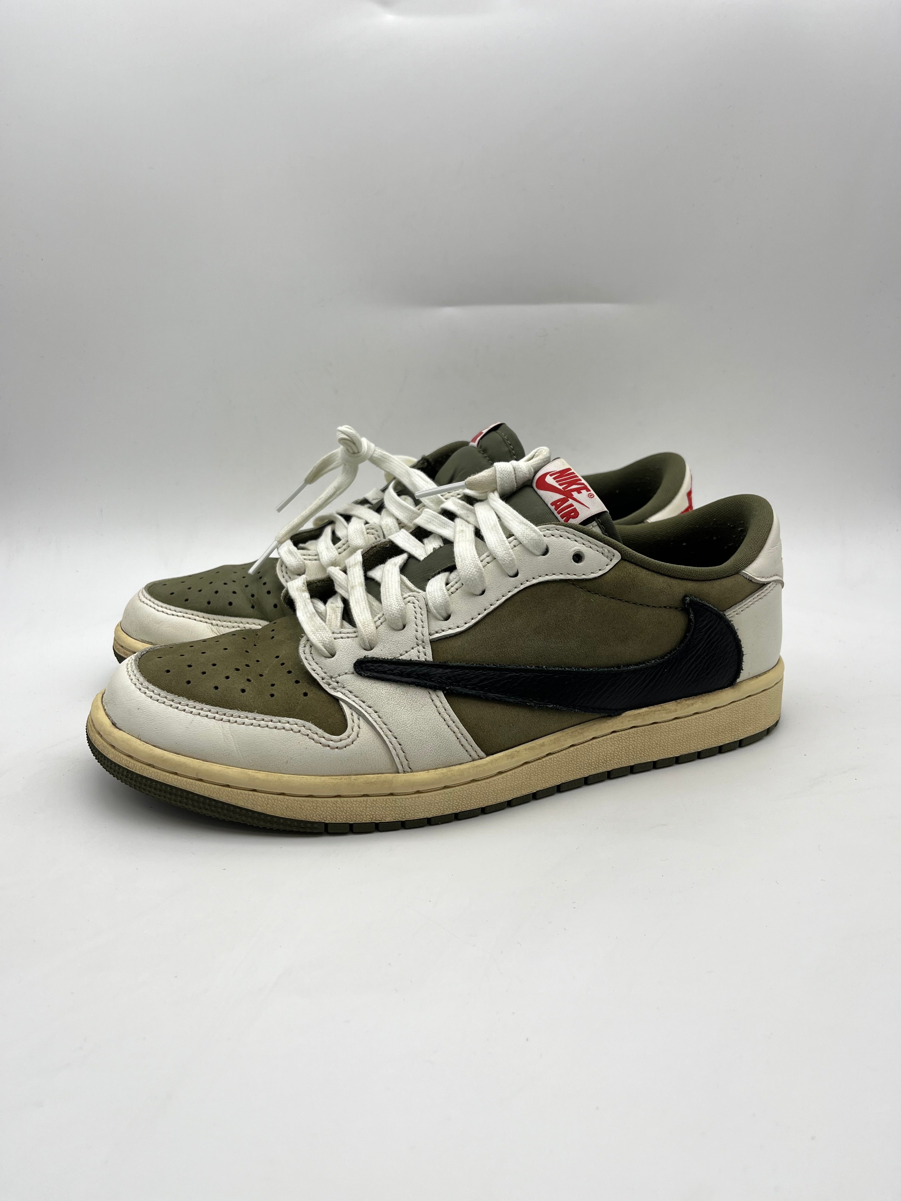 Használt - Jordan 1 Low Travis Scott Medium Olive (42)