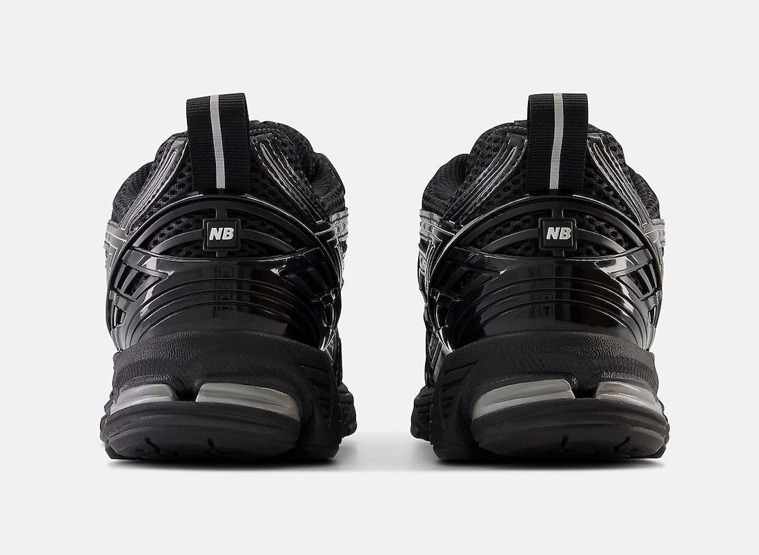 New Balance 1906R Black Grey