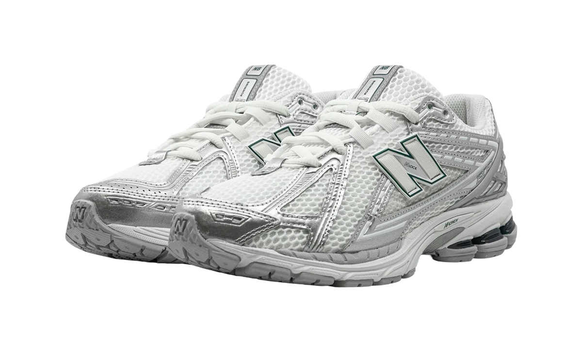 New Balance 1906R Silver Metallic Sea Salt
