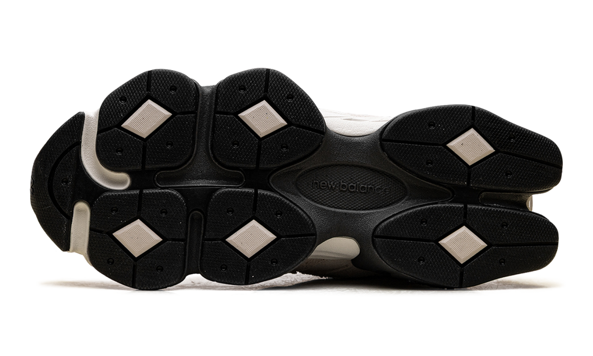 New Balance 9060 Timberwolf Black Cement