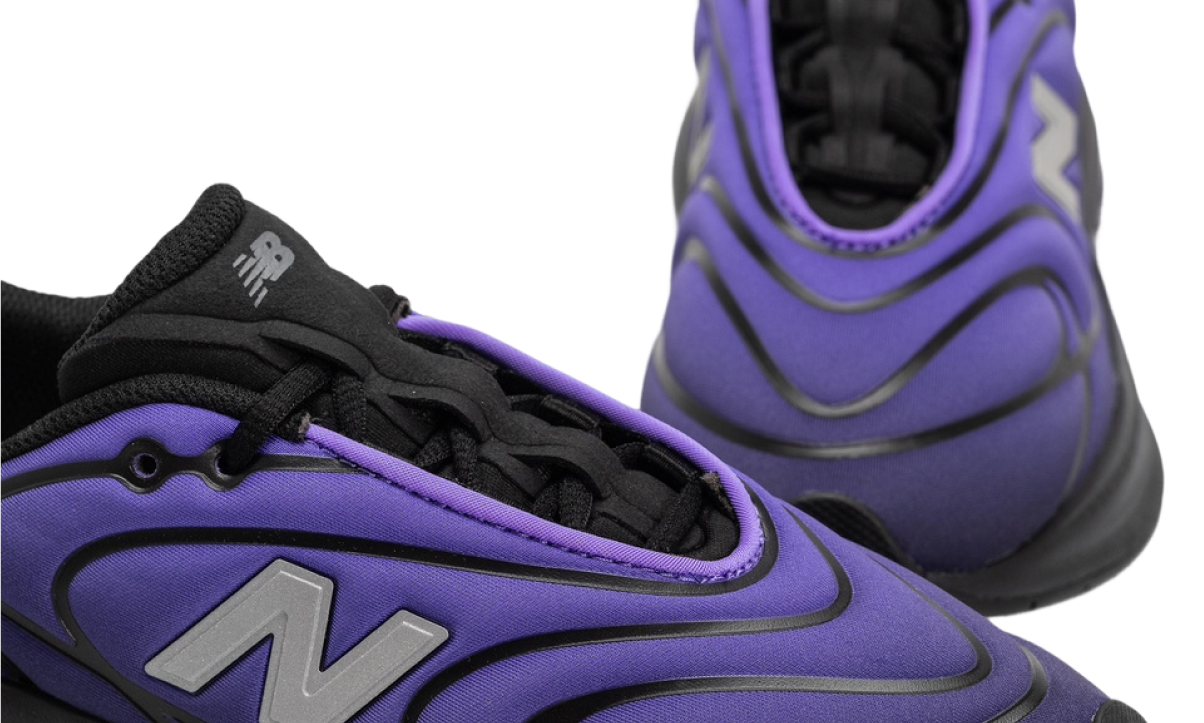 New Balance 5030 Black Electric Indigo
