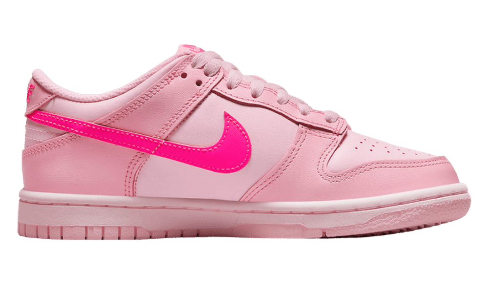 Nike Dunk Low Triple Pink