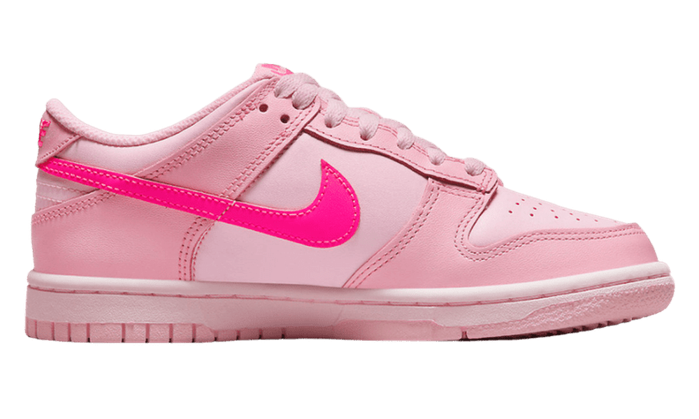 Nike Dunk Low Triple Pink sportcipő rózsaszín színben.