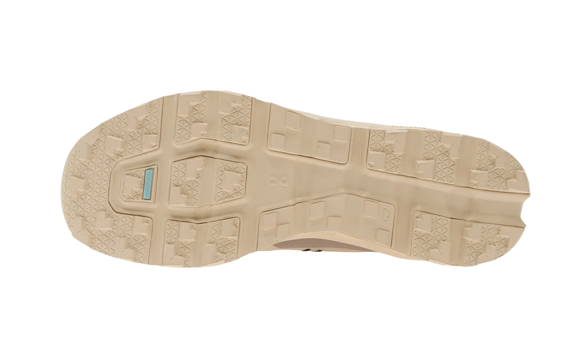 On M Cloudvista 2 Cream/ Desert