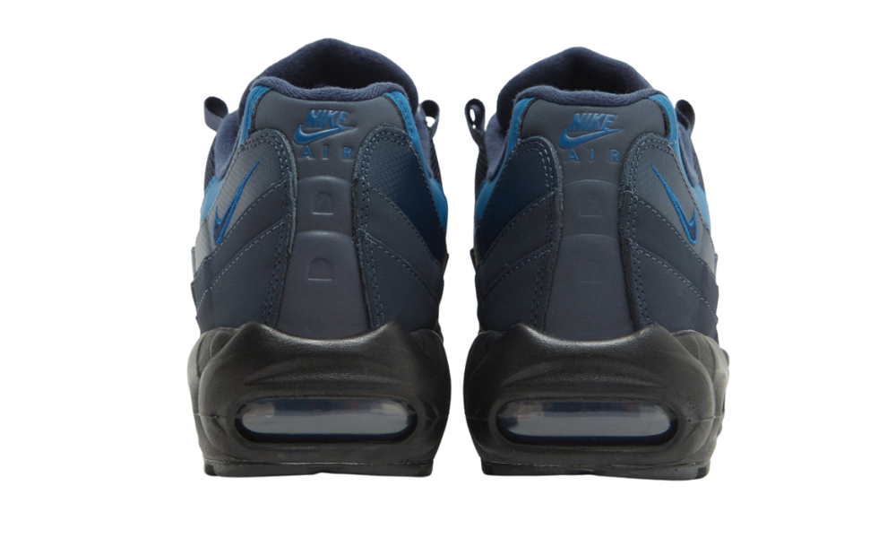 NIKE AIR MAX 95 ESSENTIAL
