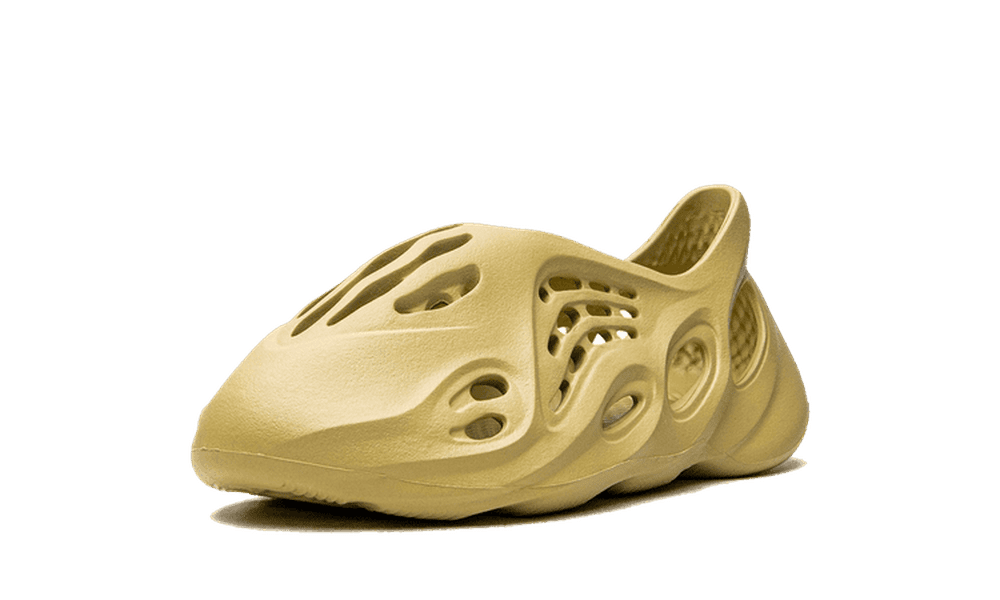 Yeezy Foam RNNR Sulphur