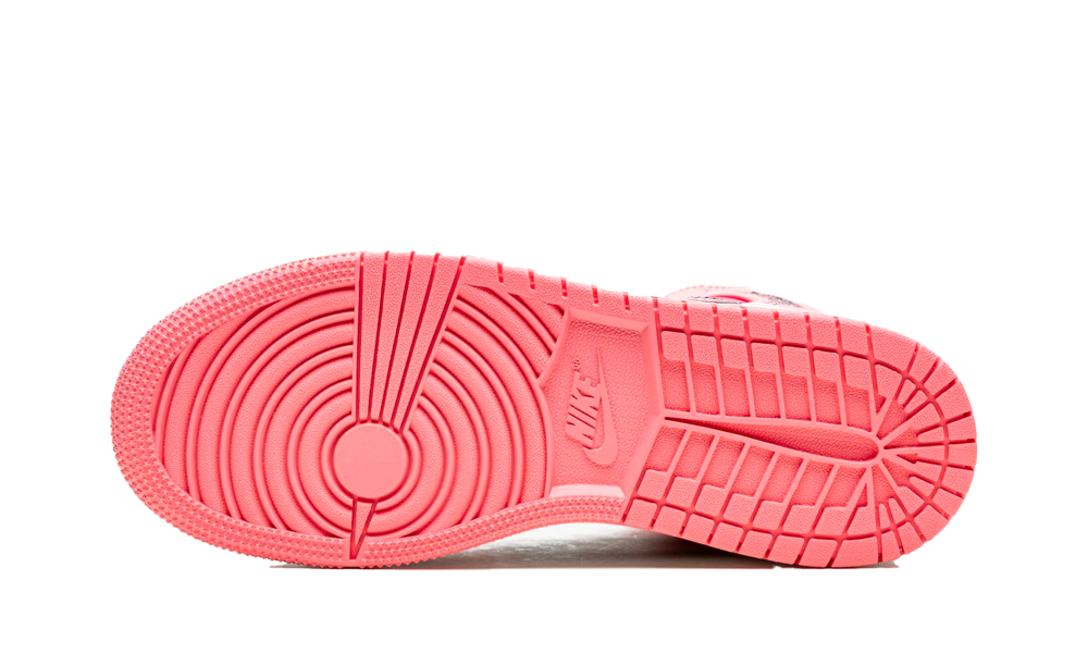 Air Jordan 1 Mid Coral Chalk