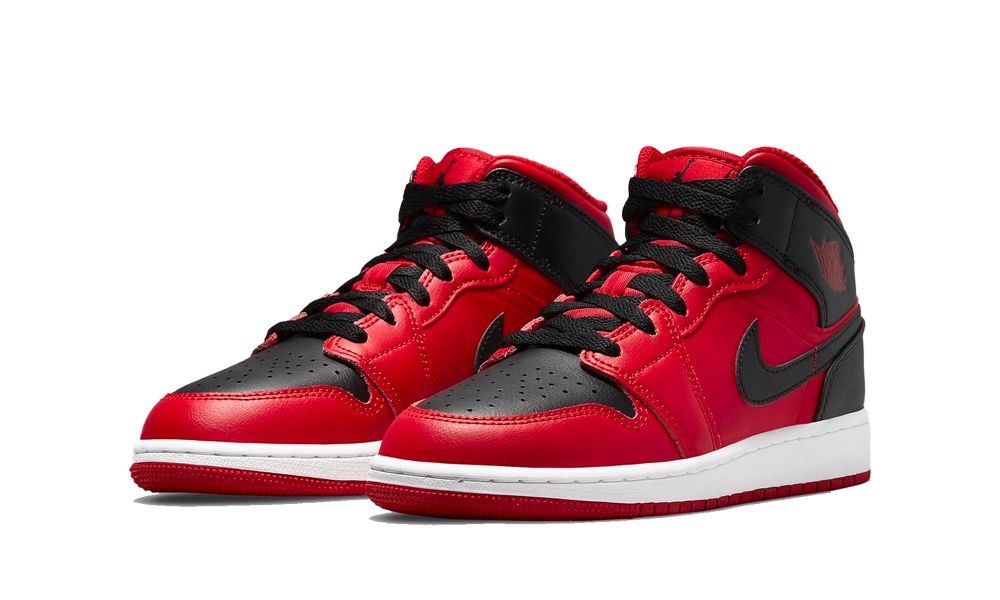 Air Jordan 1 Mid Reverse Bred