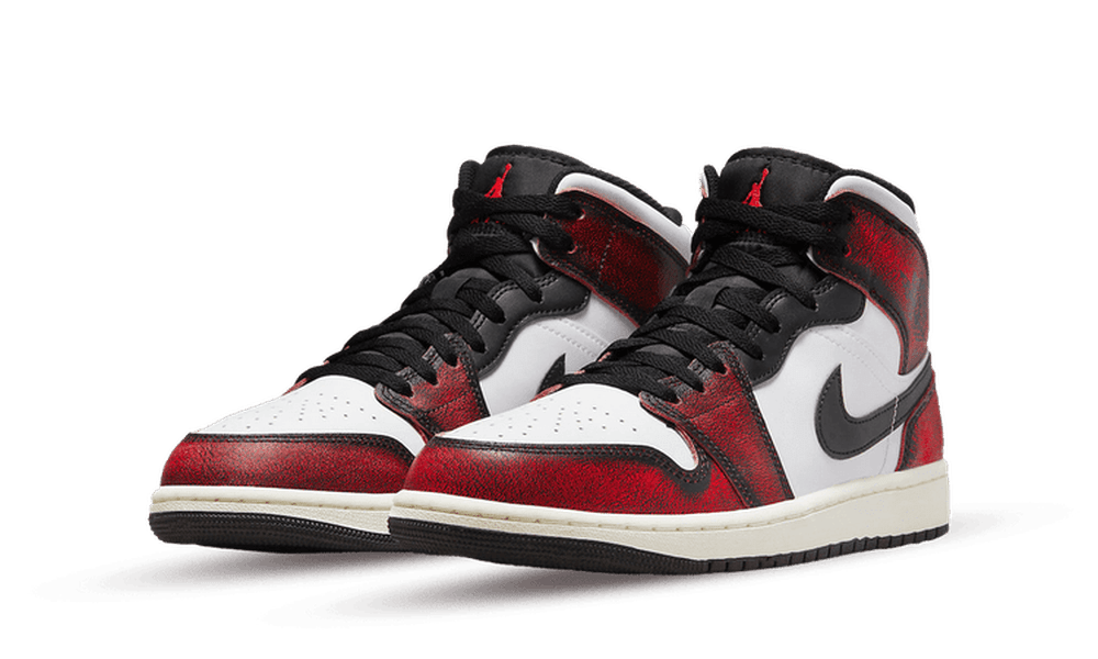 Air Jordan 1 Mid Wear Away Chicago
