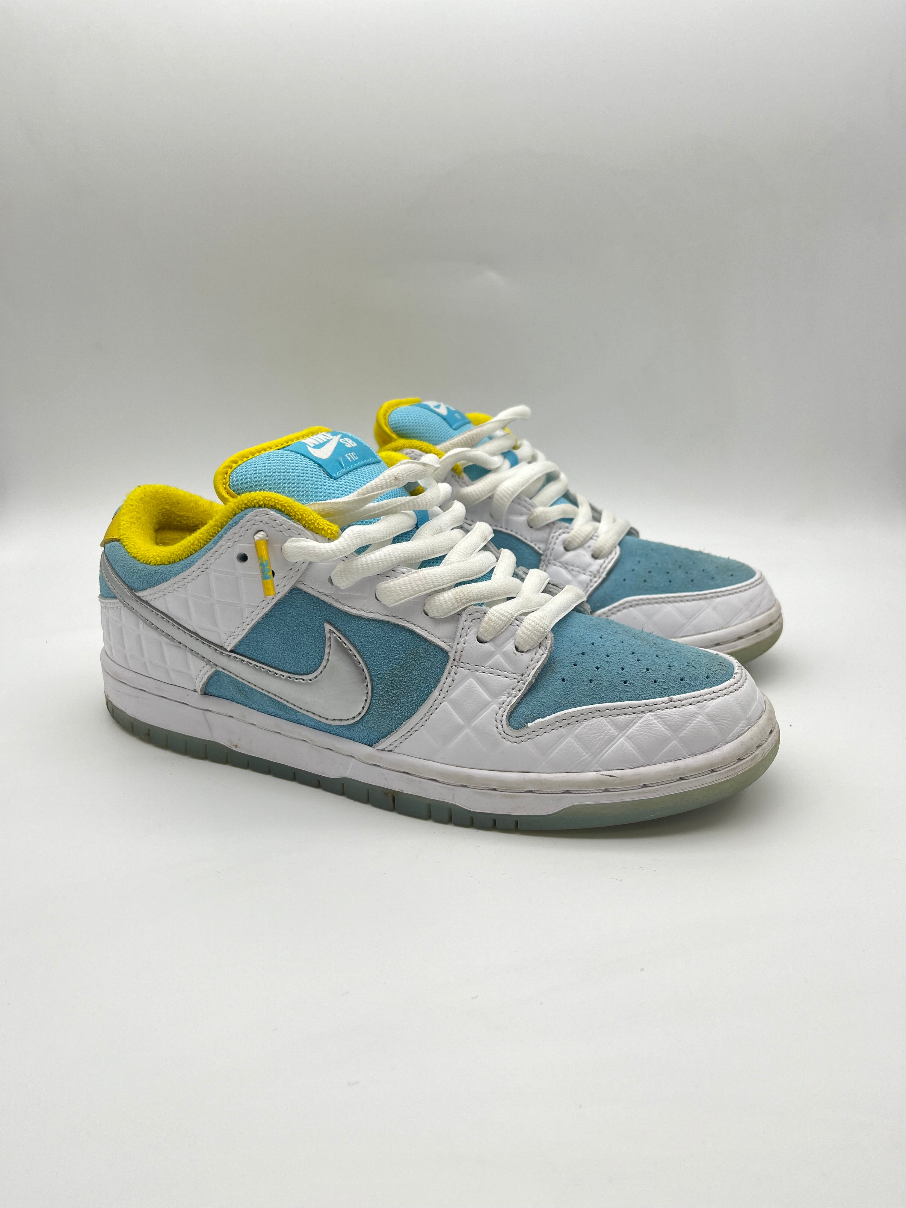 Használt - Dunk SB FTC Lagoon Pulse (41)