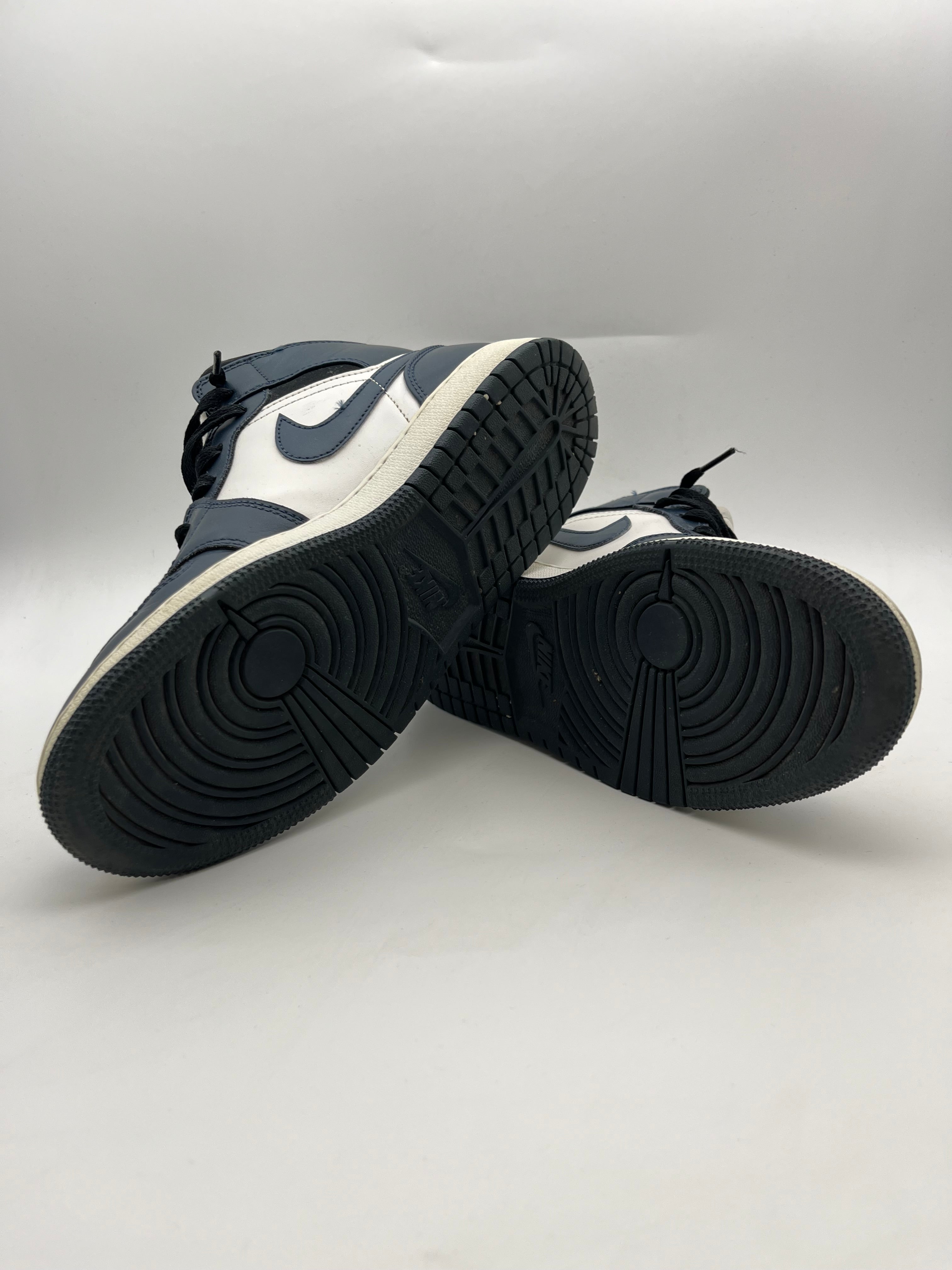 Használt - Jordan 1 Mid Armory Navy (39)