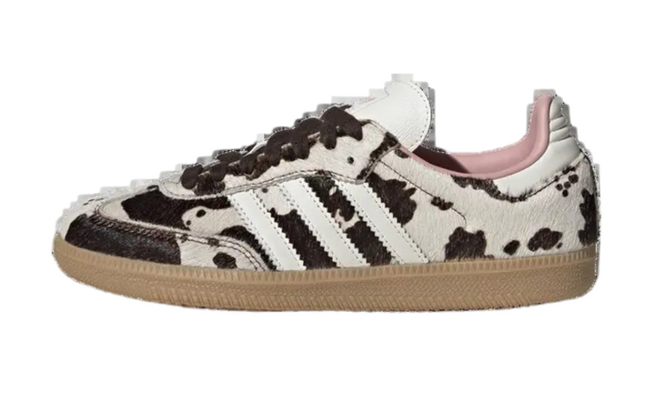 Adidas Wmns Samba OG 'Cow Print' női cipő fekete-fehér tehénmintás szőrmével.