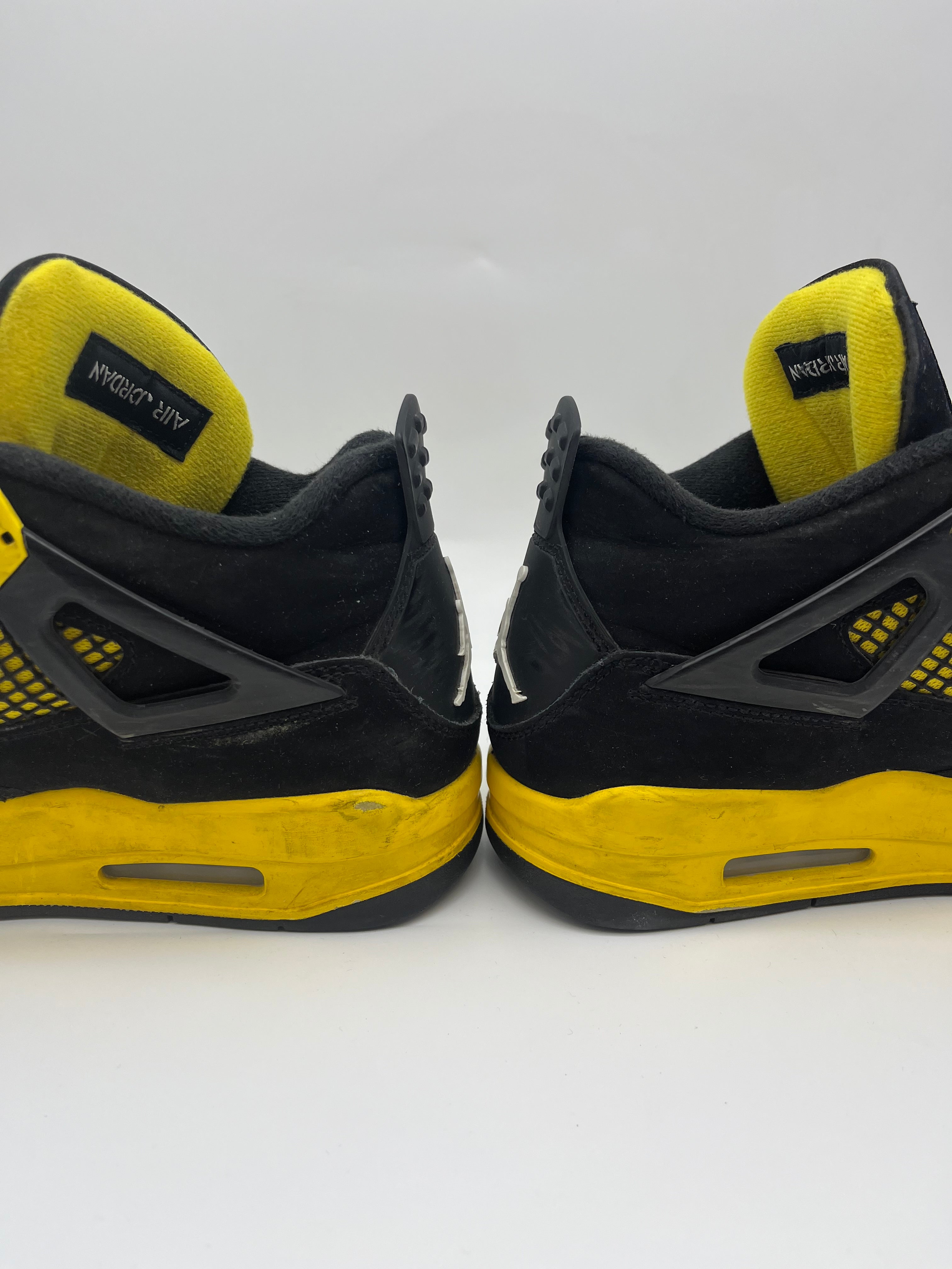 Használt - Jordan 4 Yellow Thunder (42.5)