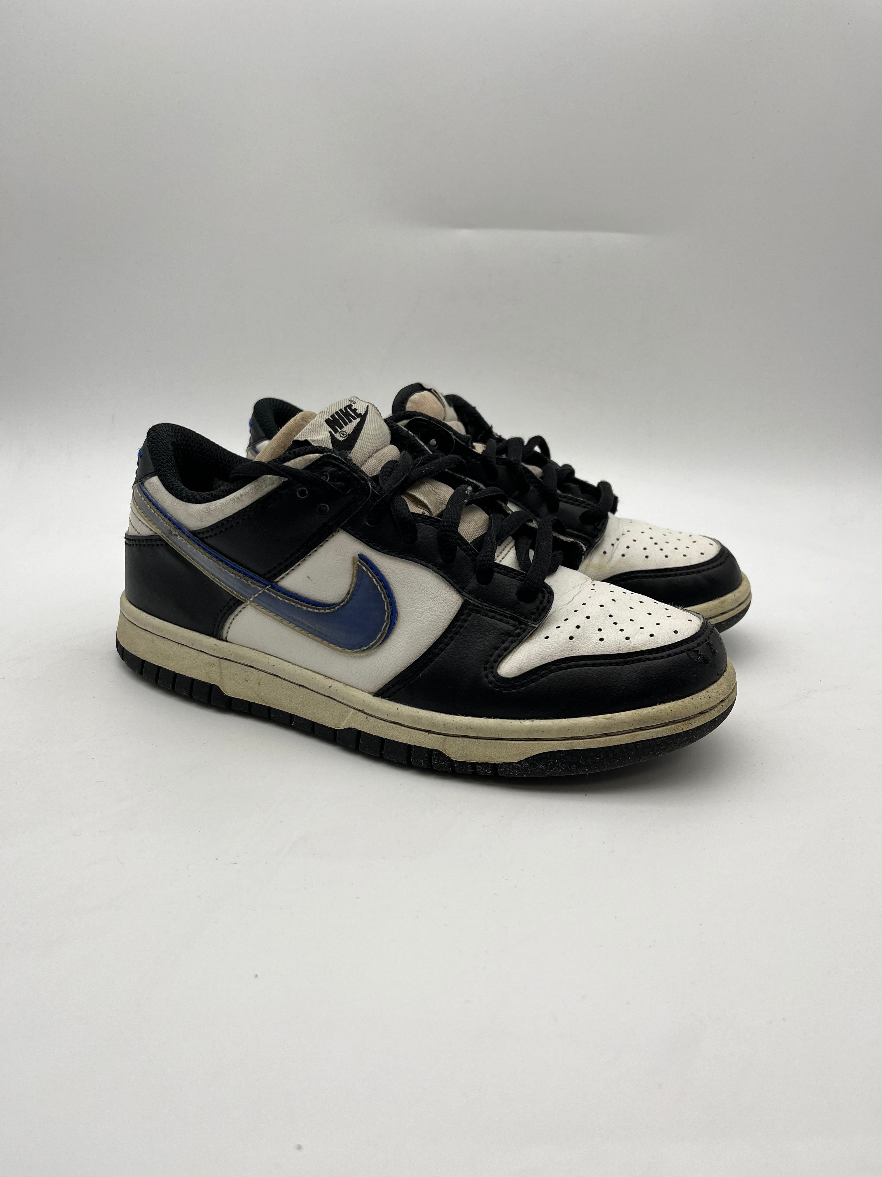 Használt - Dunk Low Blue Swoosh (35.5)
