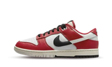 Nike Dunk Low Chicago Split cipő fehér, piros és fekete színben.