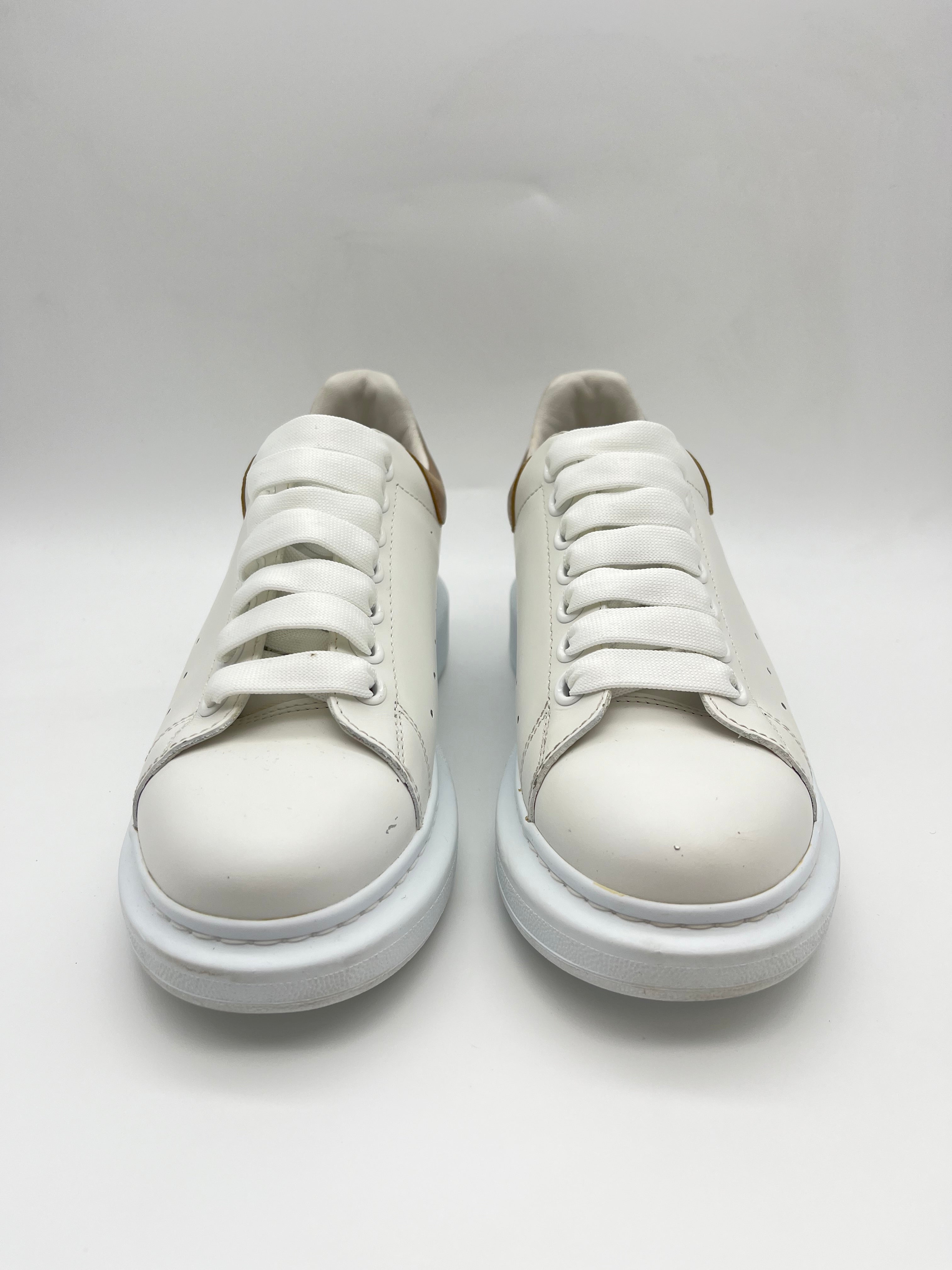 Használt - Alexander McQueen Rose Gold (37)