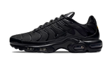NIKE AIR MAX PLUS Triple Black