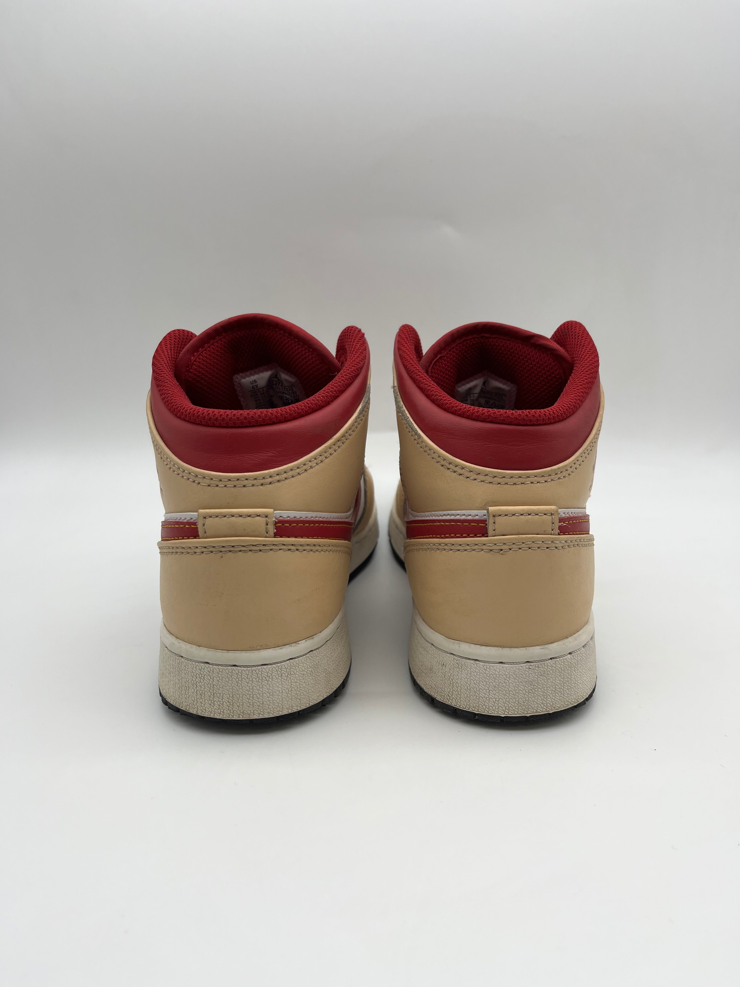 Használt - Jordan 1 Mid Curry (38.5)