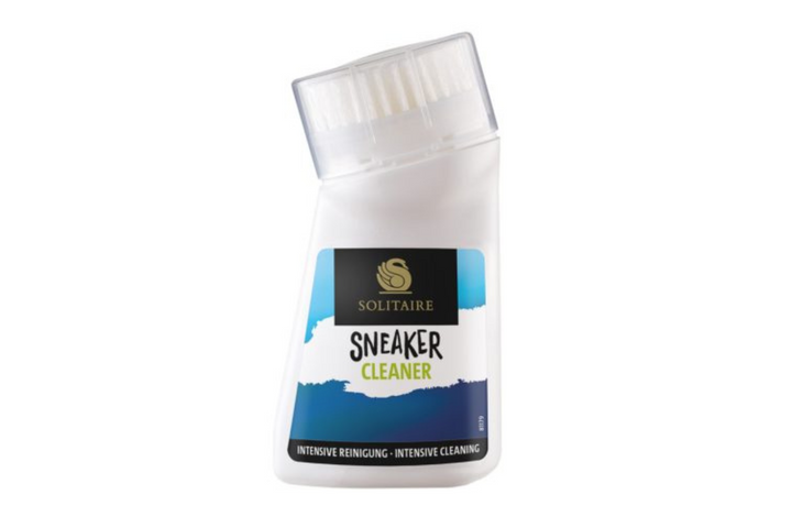 Solitaire Sneaker Cleaner with brush for intensive cleaning.