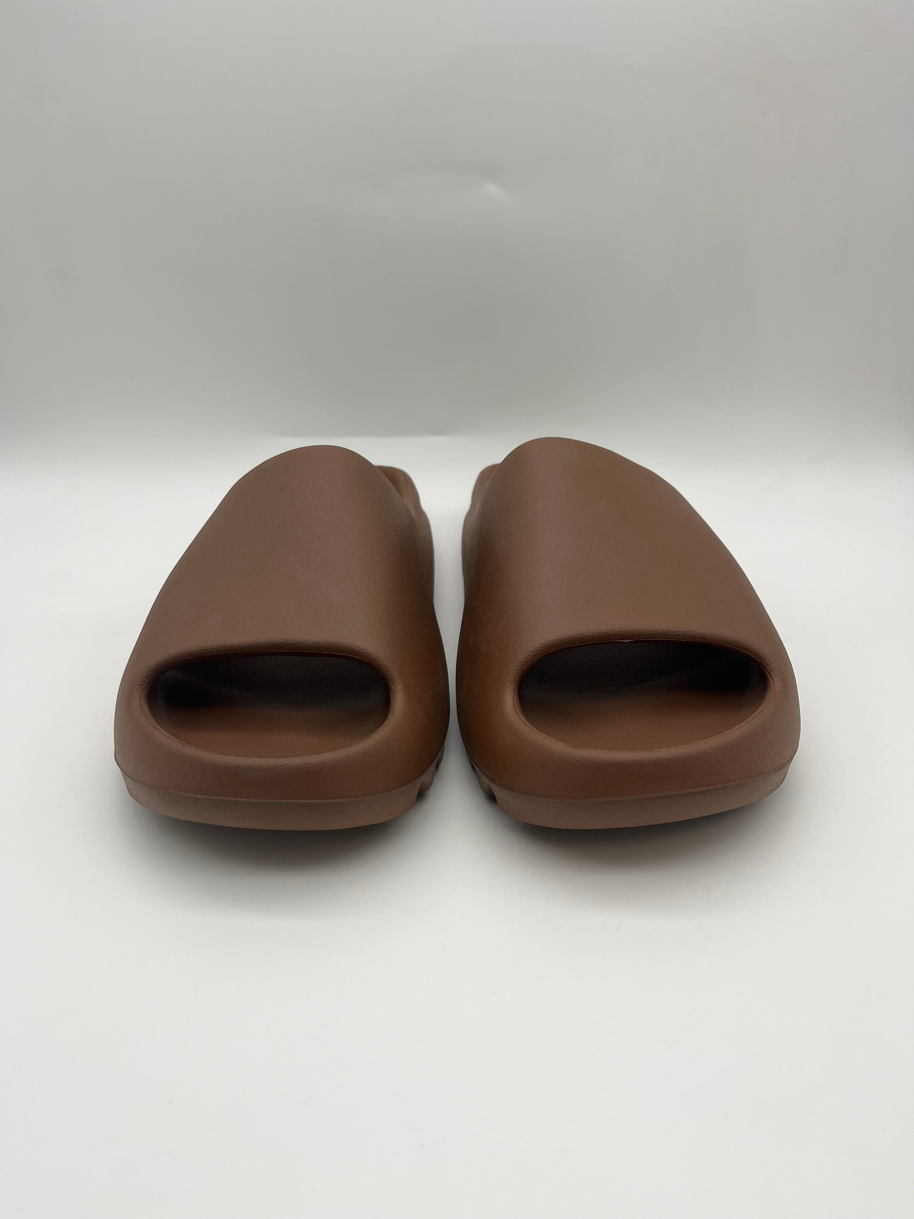 Használt - Yeezy Slide Flax (44-46)