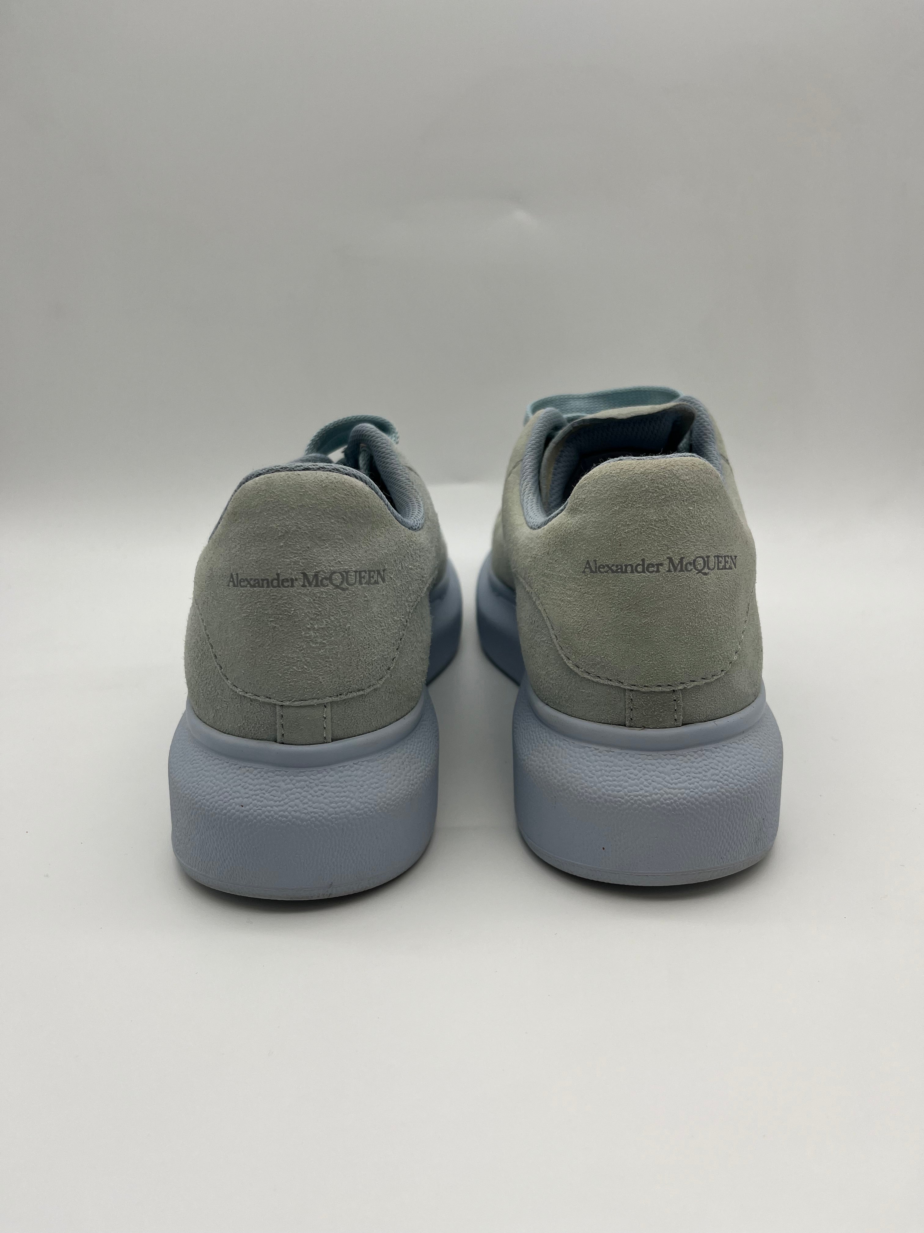 Használt - Alexander McQueen Blue Suede (38)