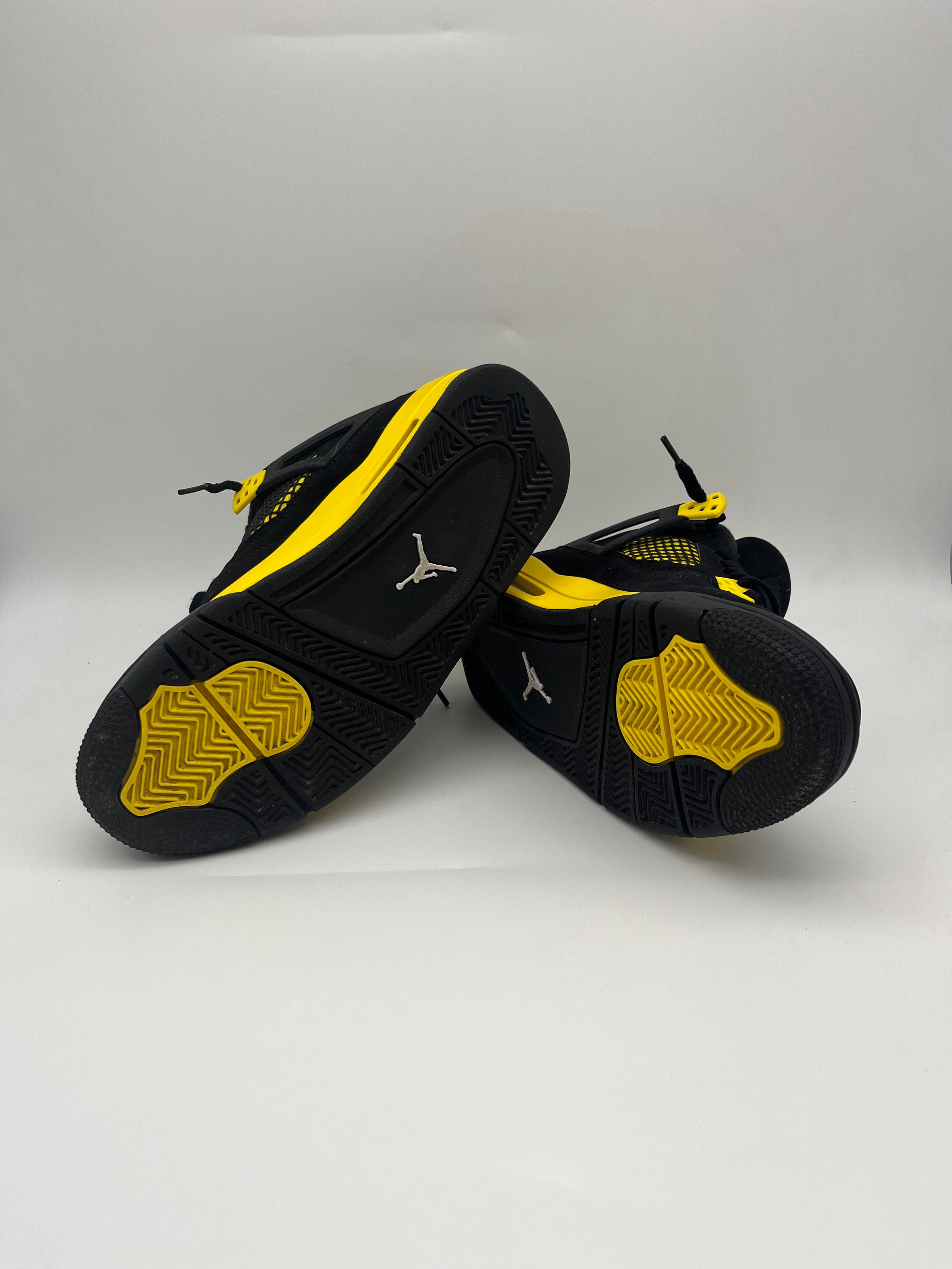 Használt - Jordan 4 Yellow Thunder (39)