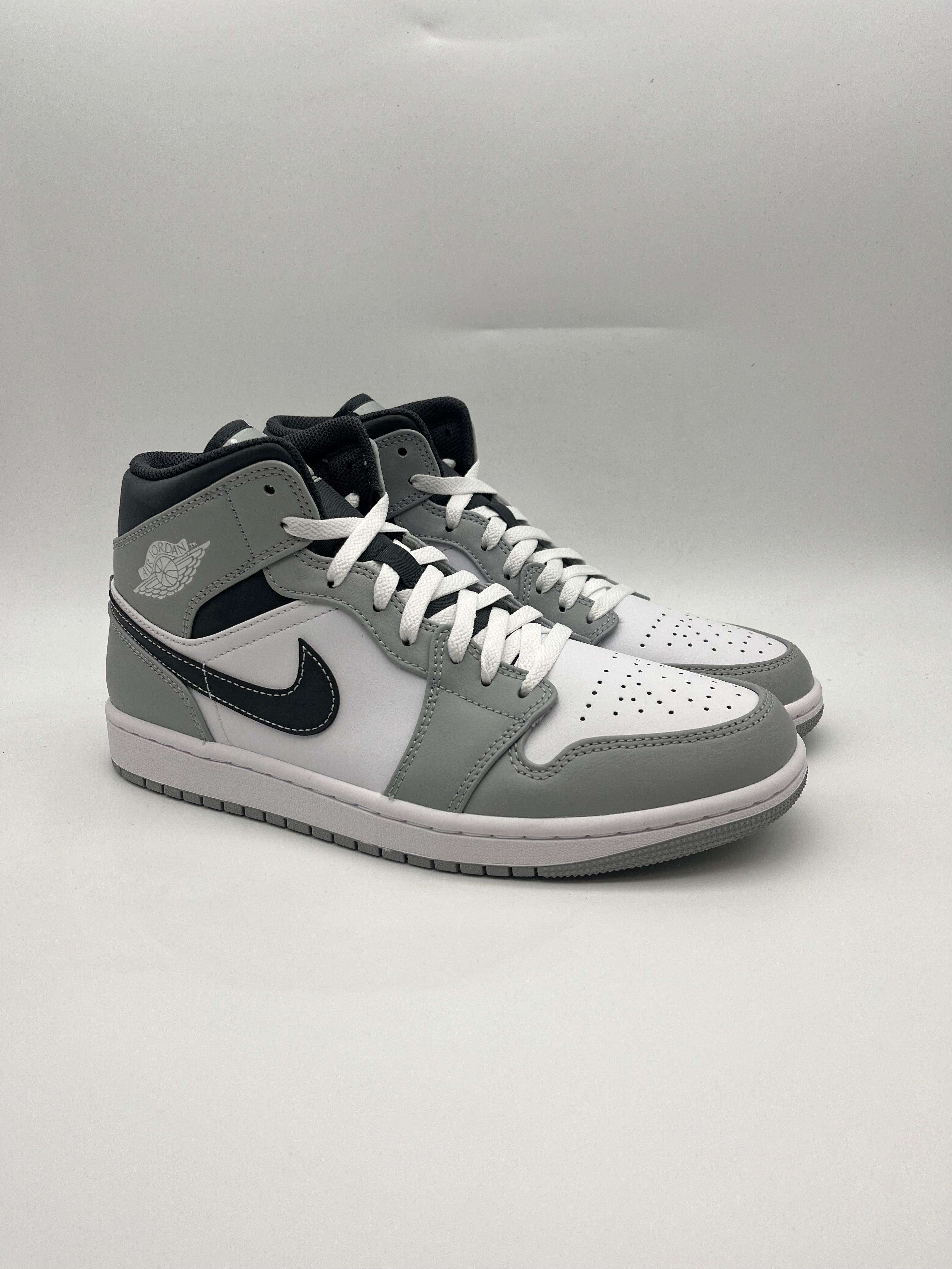 Újszerű - Jordan 1 Mid Anthracite (Több méret)