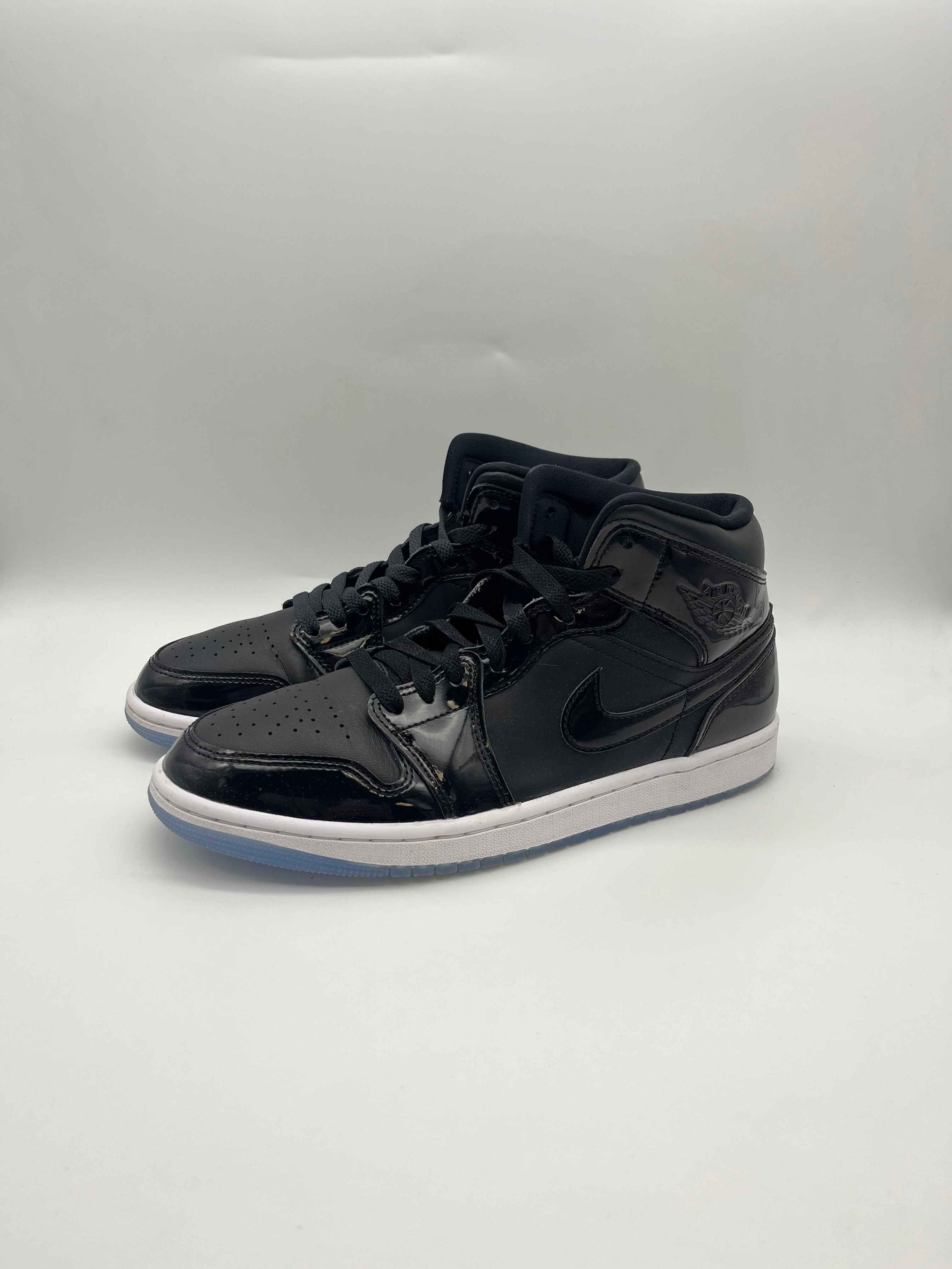 Használt - Jordan 1 Mid Space Jam (42)
