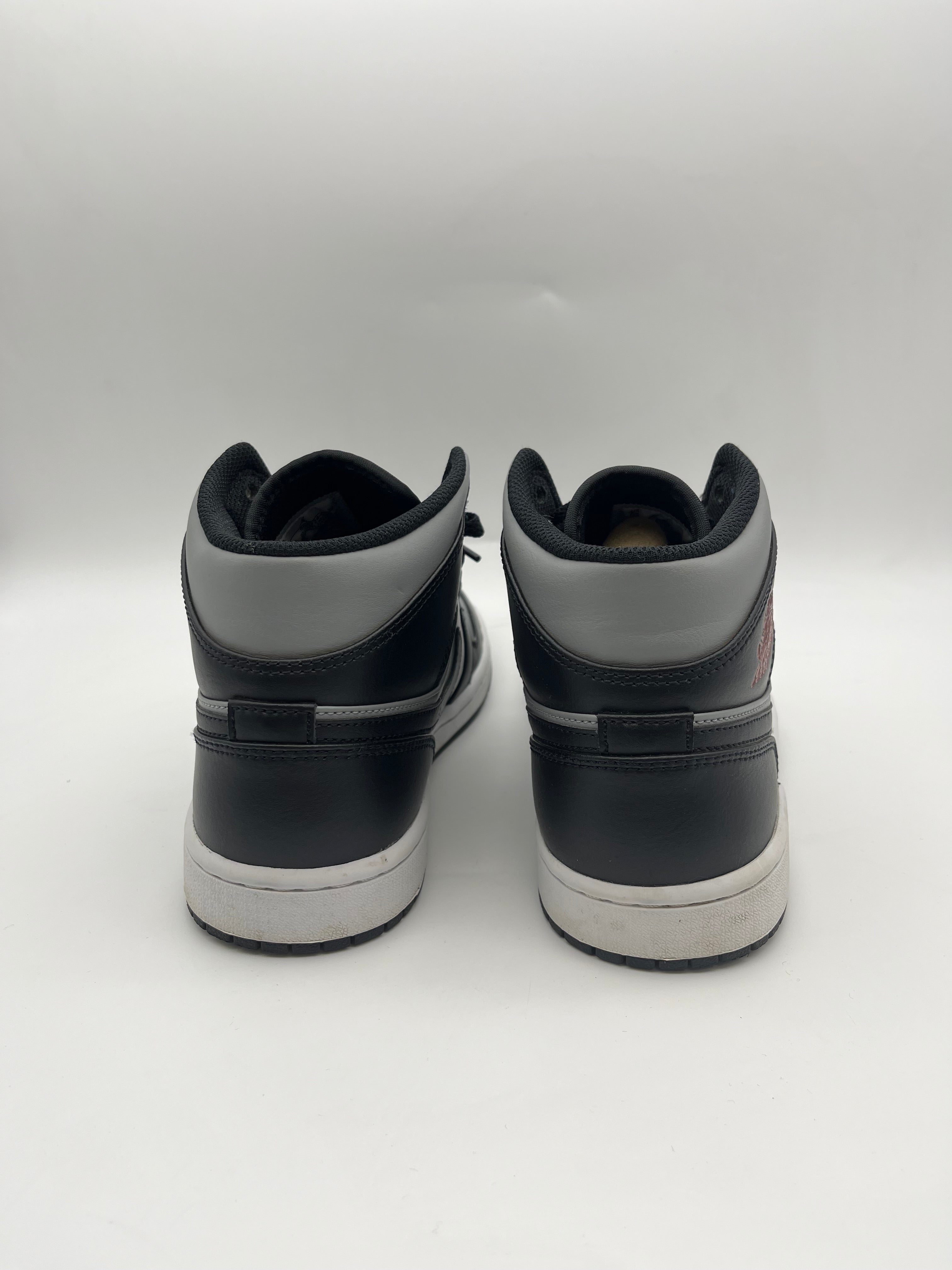 Használt - Jordan 1 Mid Shadow Red (40.5)