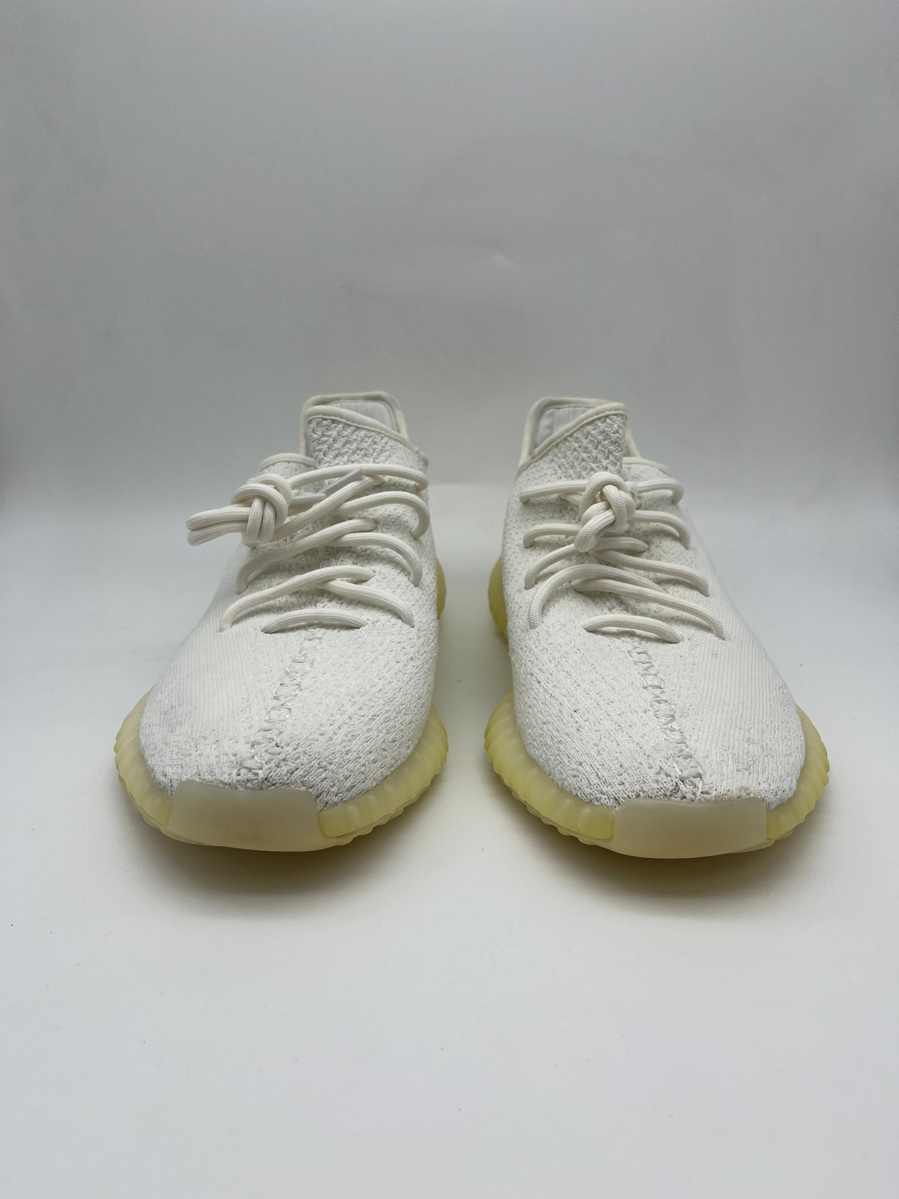 Használt - Yeezy 350 V2 Cream White (43 1/3)