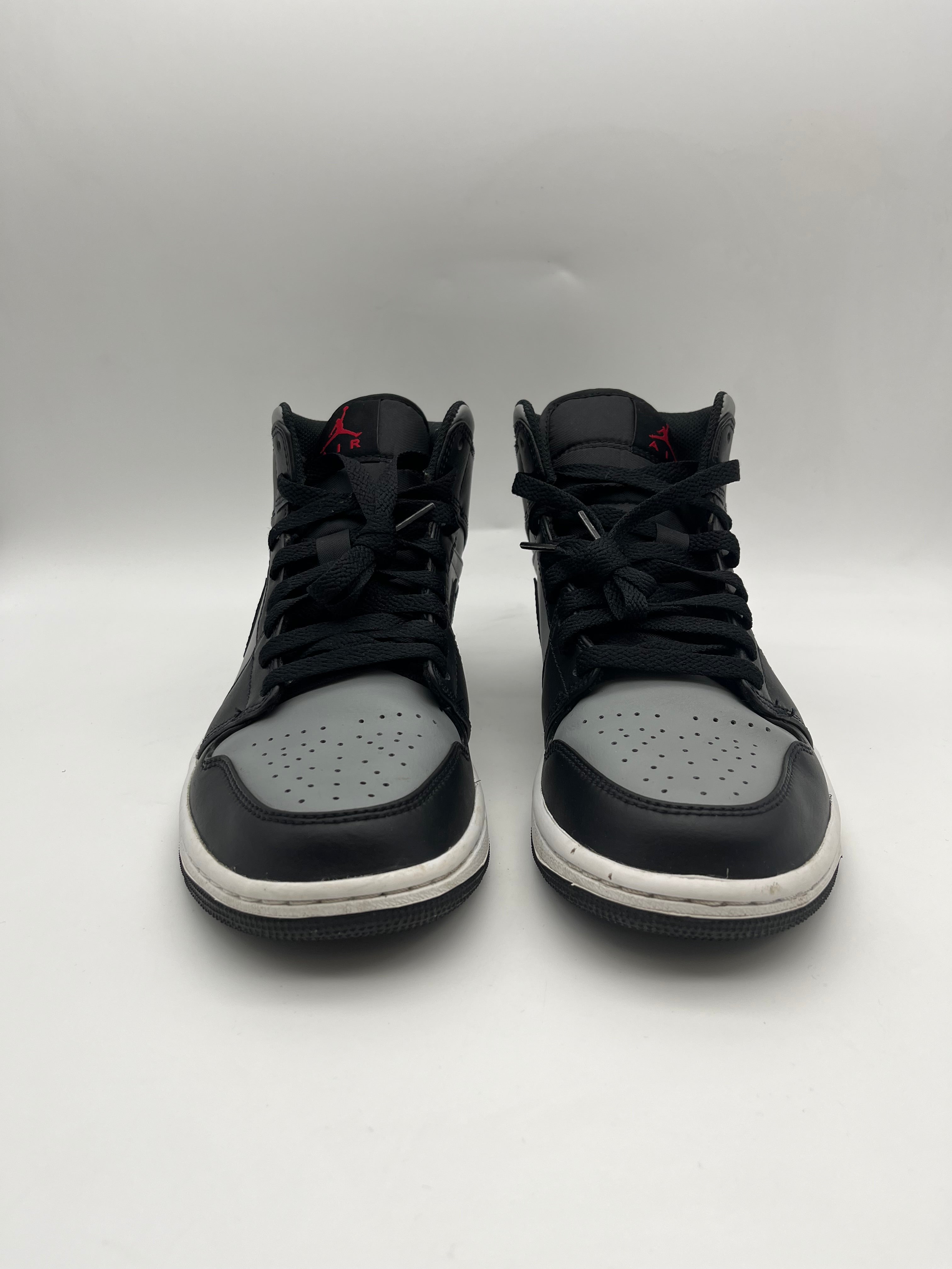 Használt - Jordan 1 Mid Shadow Red (40.5)