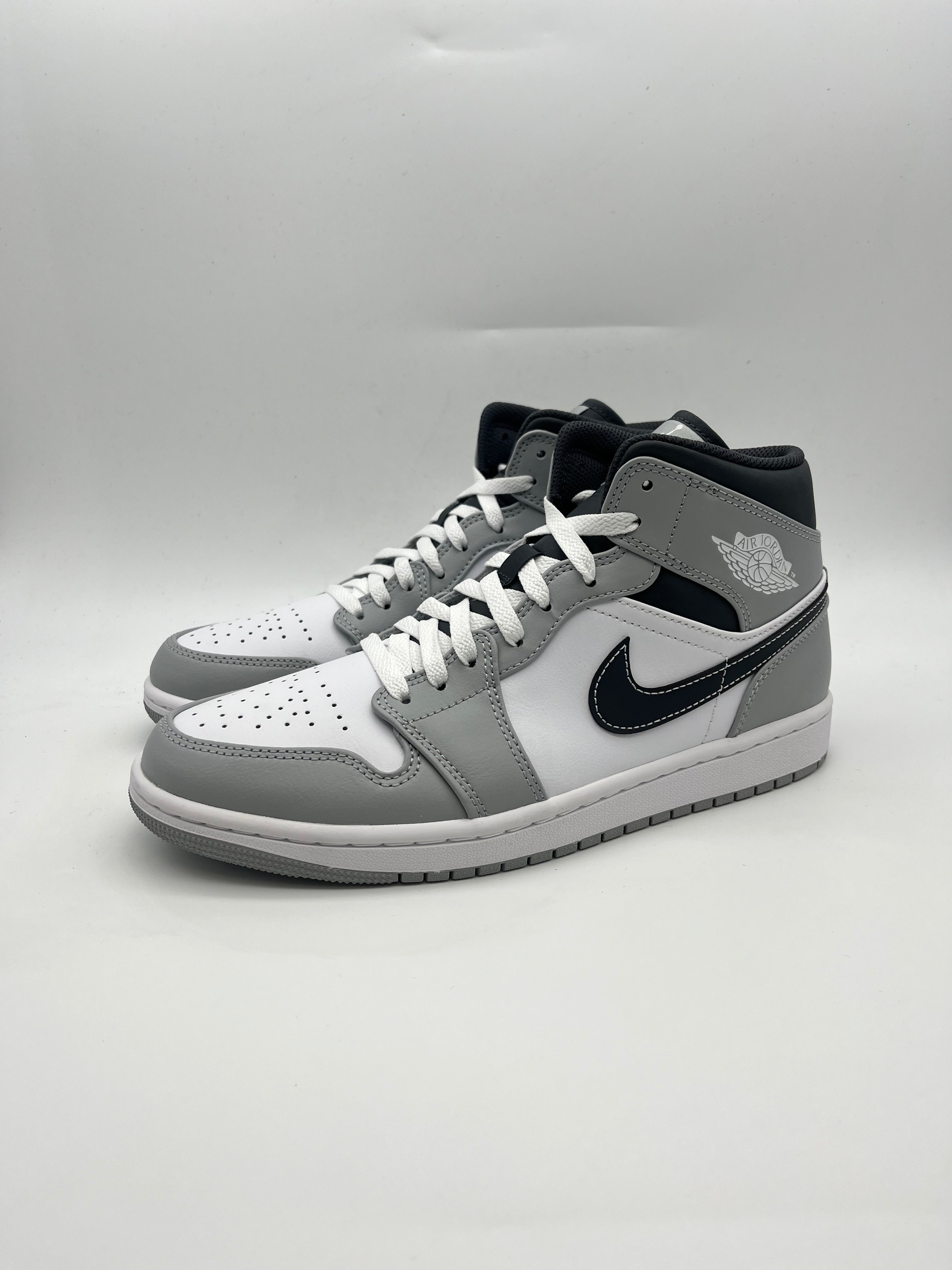 Újszerű - Jordan 1 Mid Anthracite (Több méret)