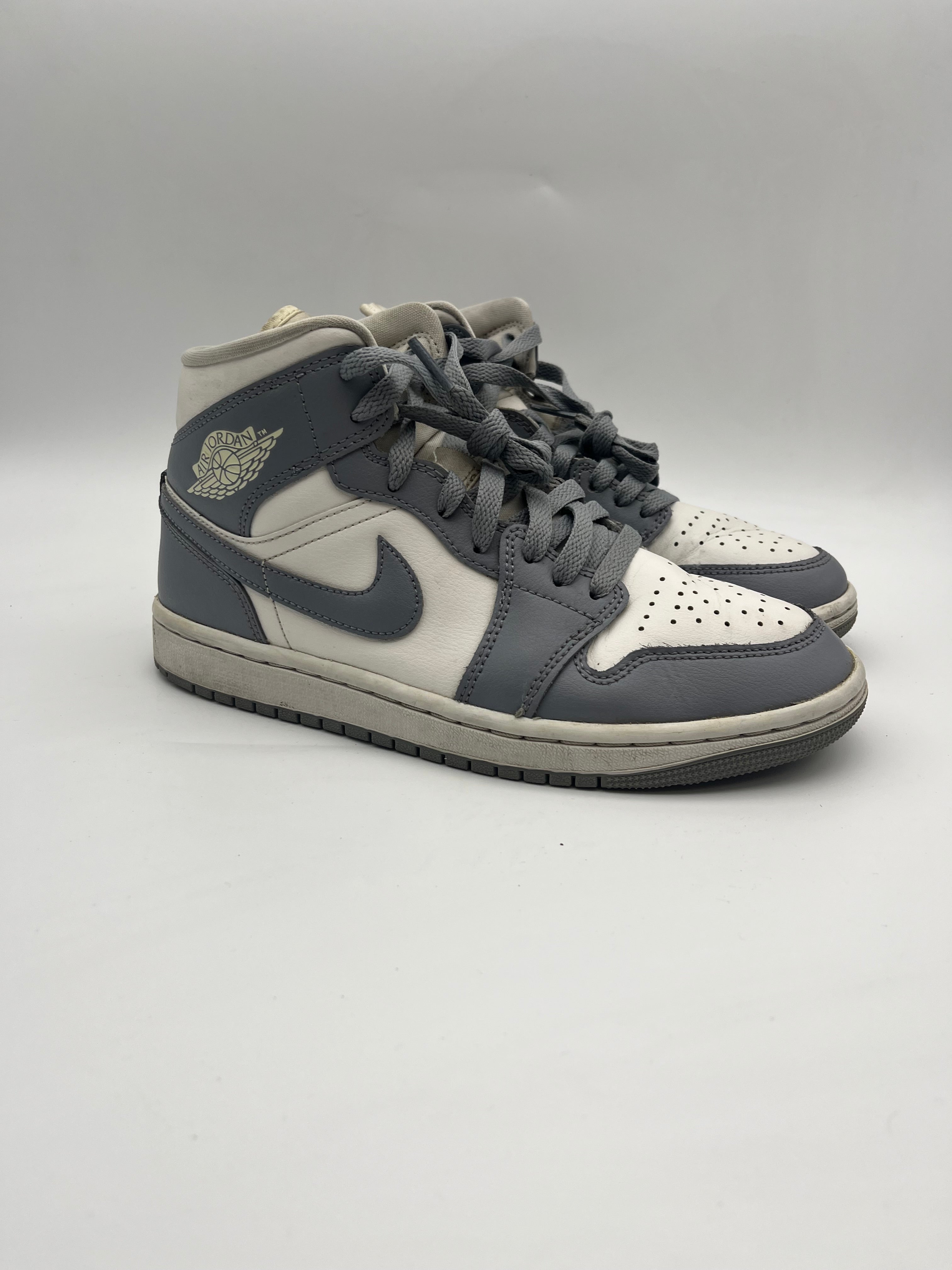 Használt - Jordan 1 Mid Stealth (38)