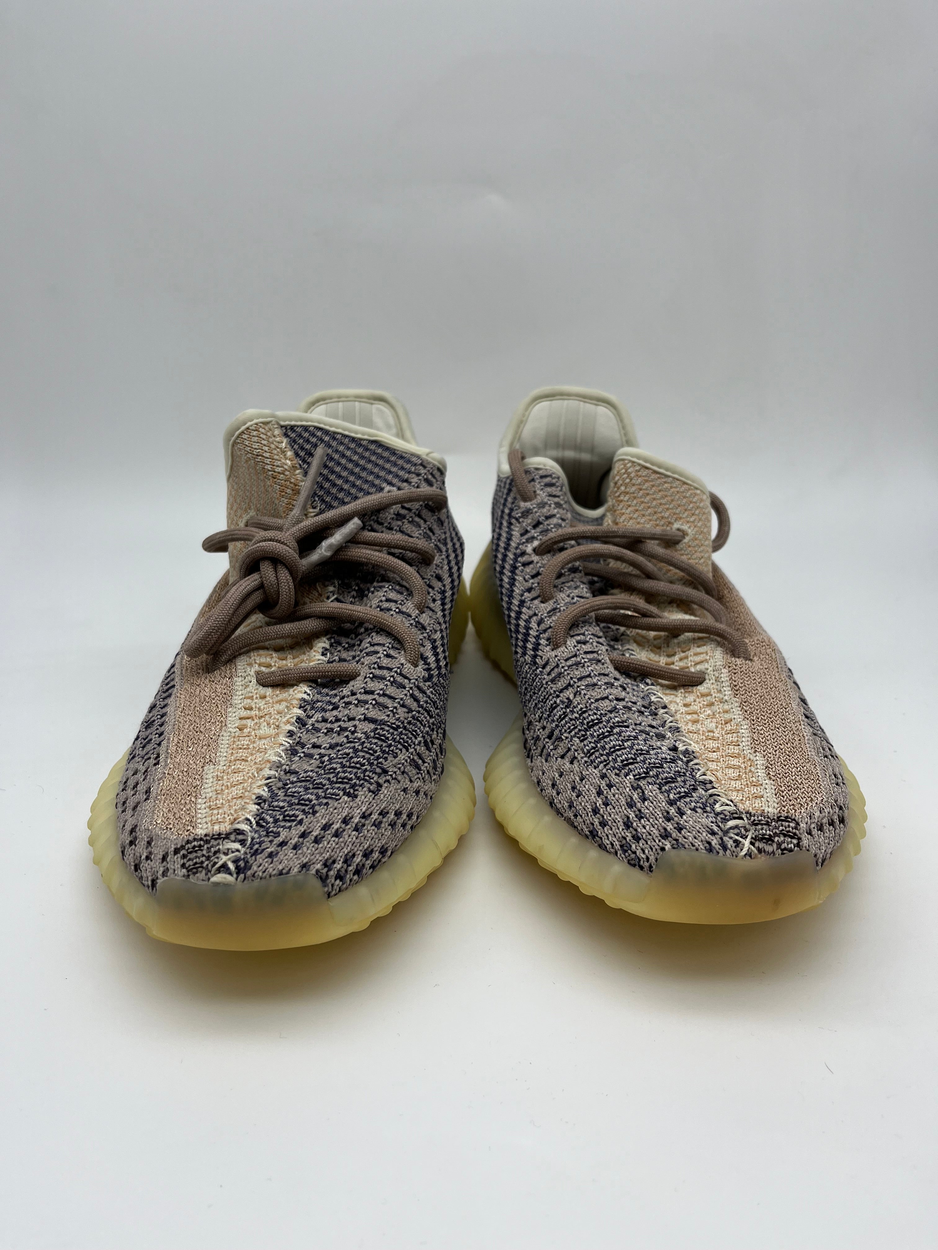 Használt - Yeezy 350 V2 Ash Pearl (42 2/3)