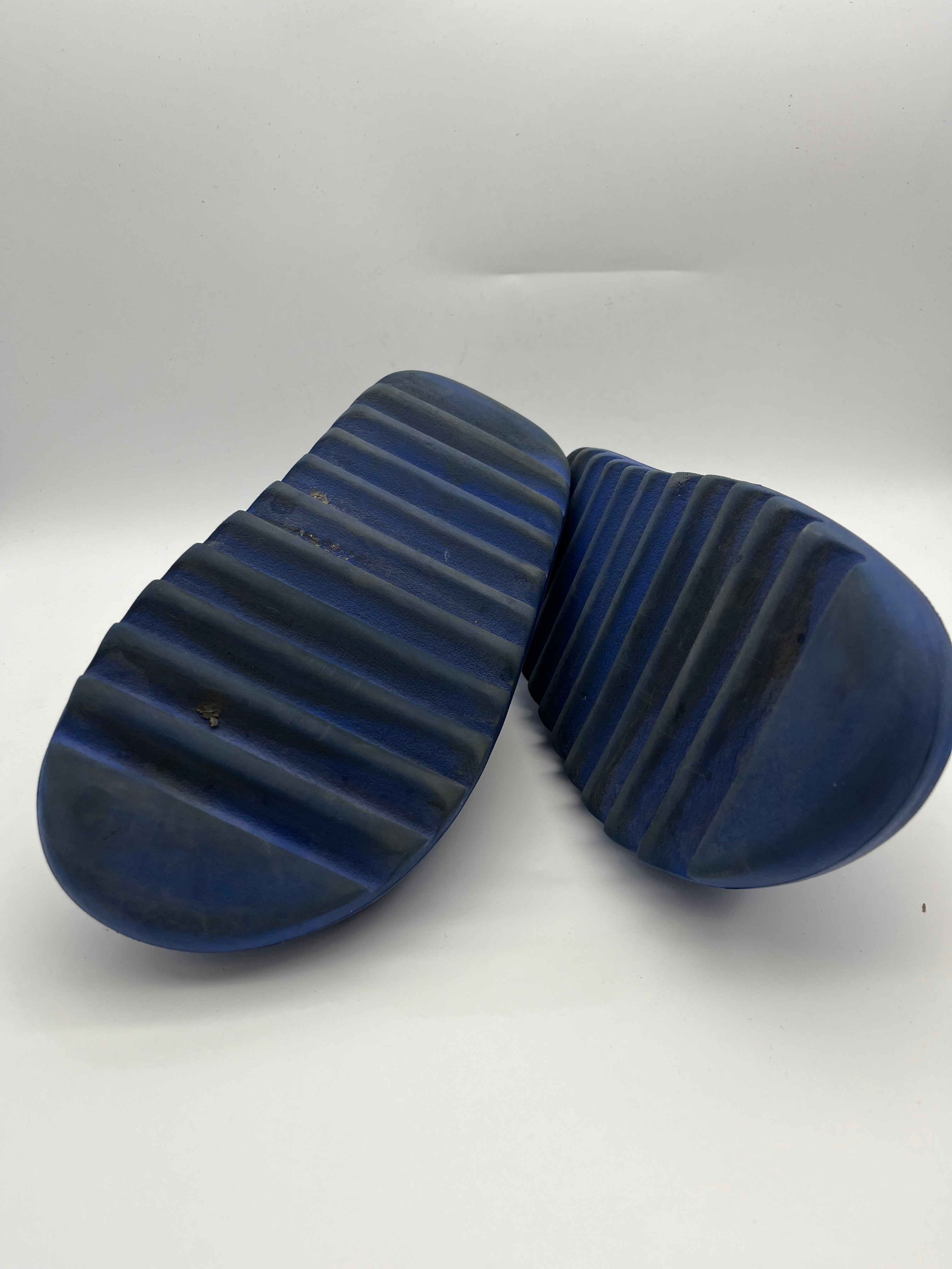 Használt - Yeezy Slide Azure (43)