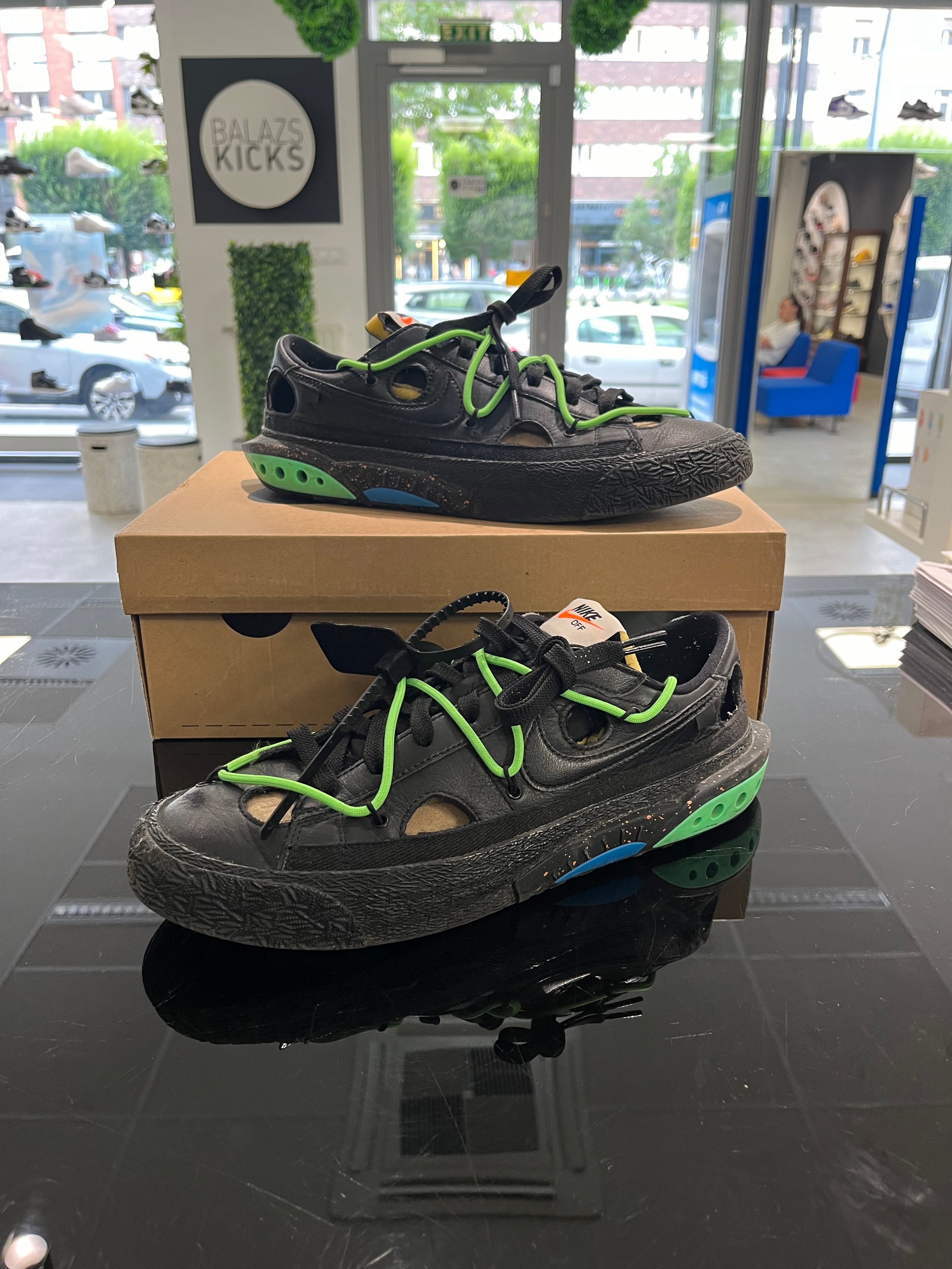 Használt - Blazer Low Off-White Black