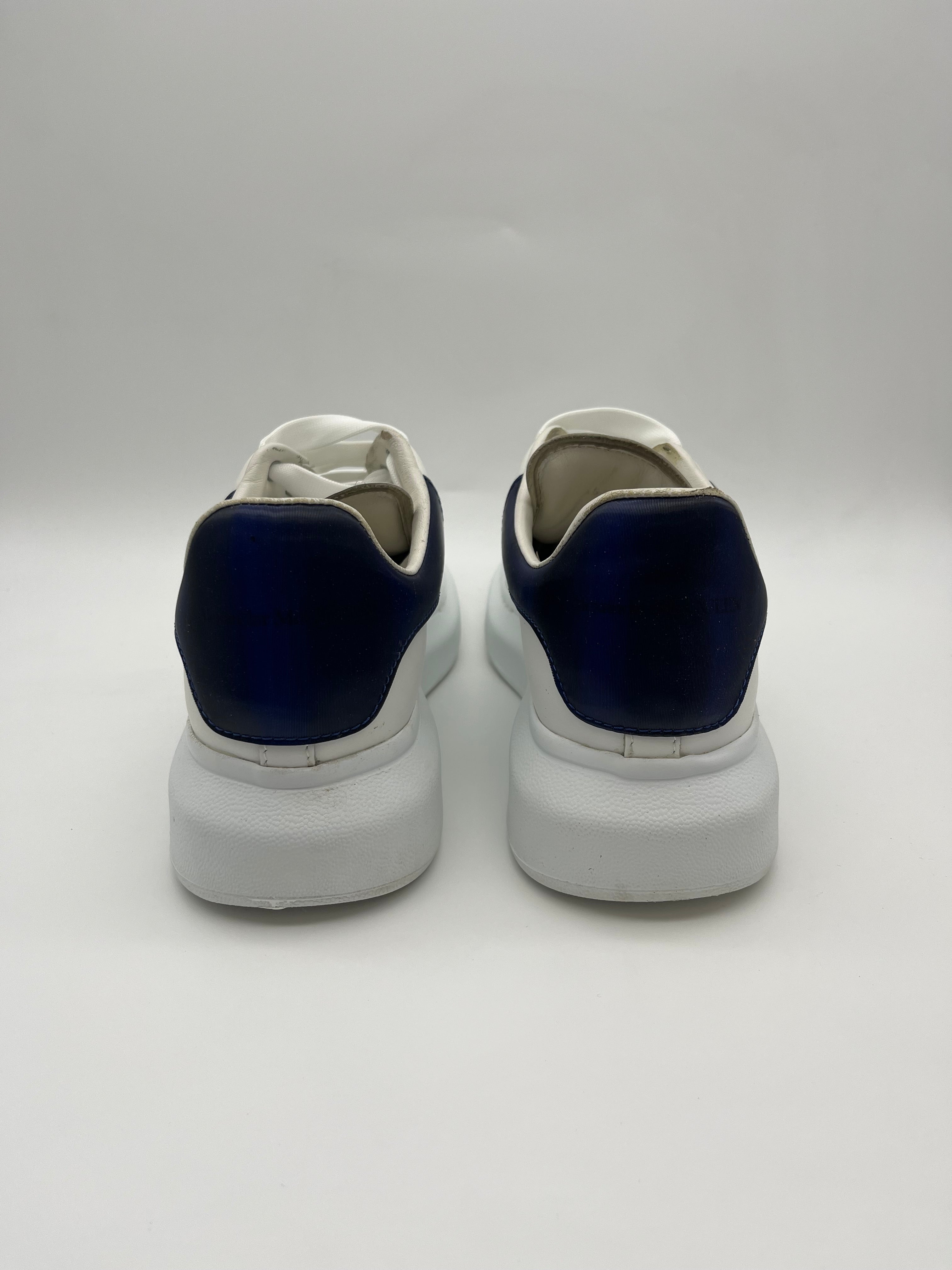 Használt - Alexander McQueen Blue Hologramm (39)