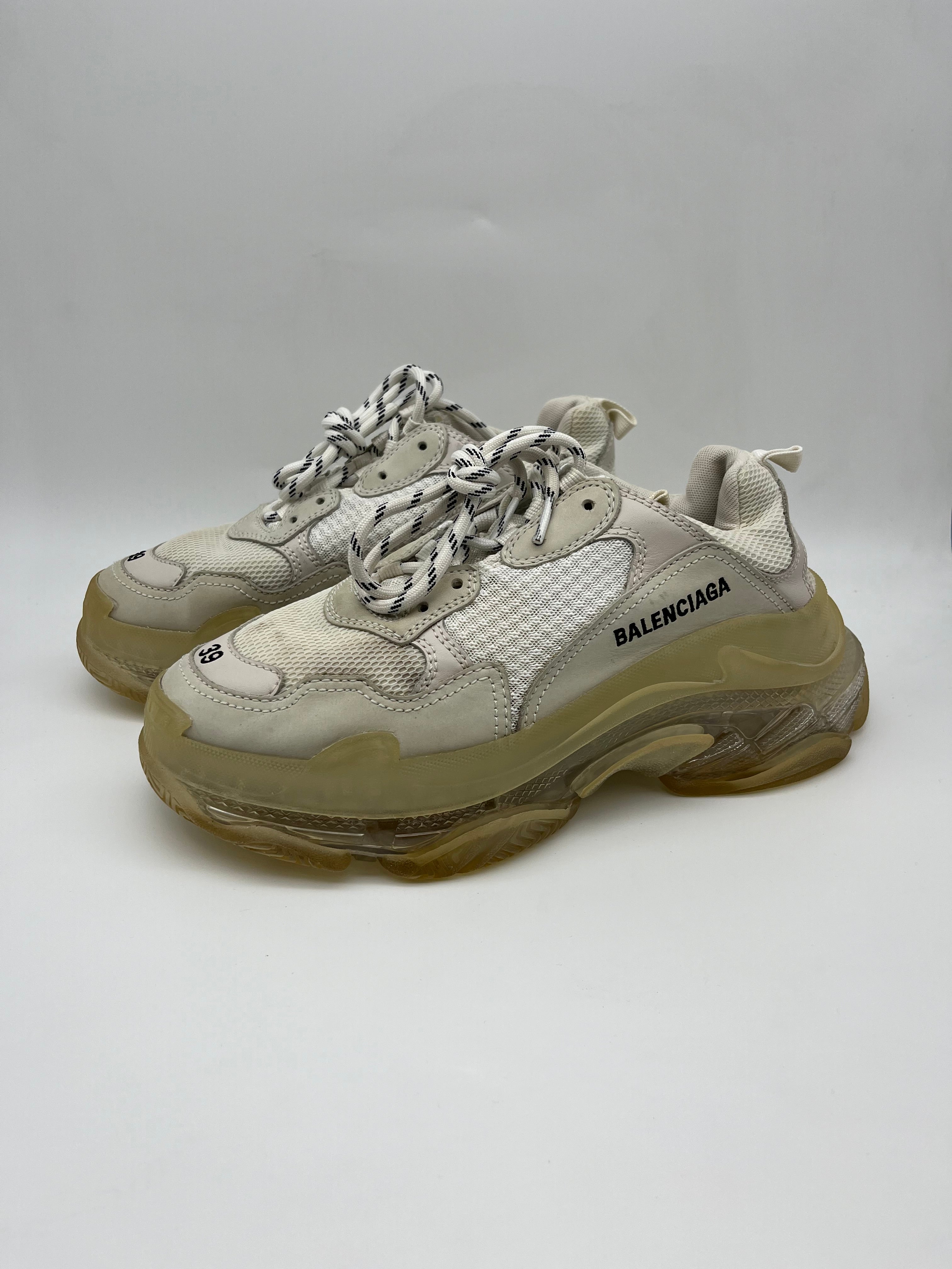 Használt - Balenciaga Triple S Clear Sole White (39)
