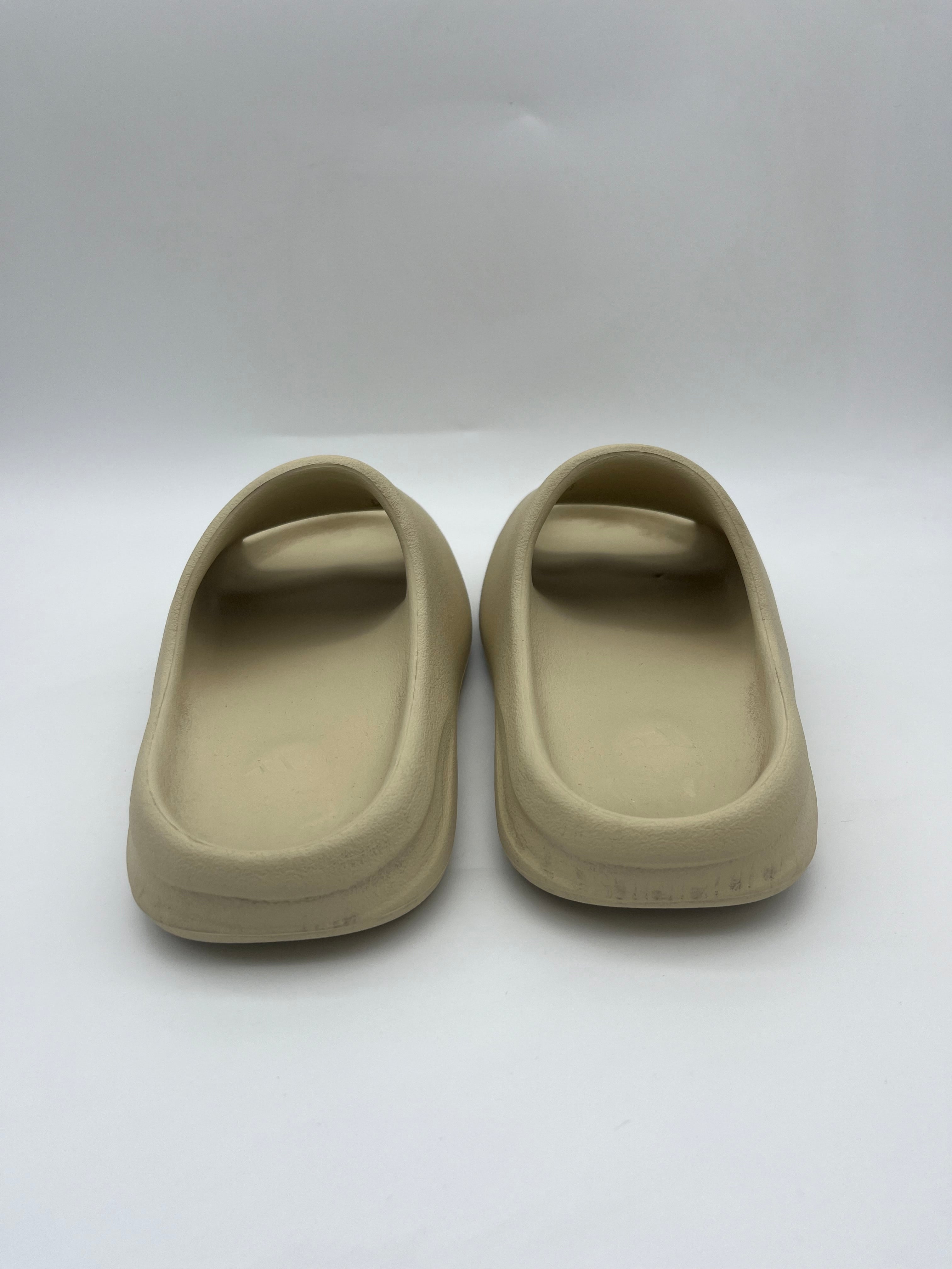 Használt - Yeezy Slide Bone (39)