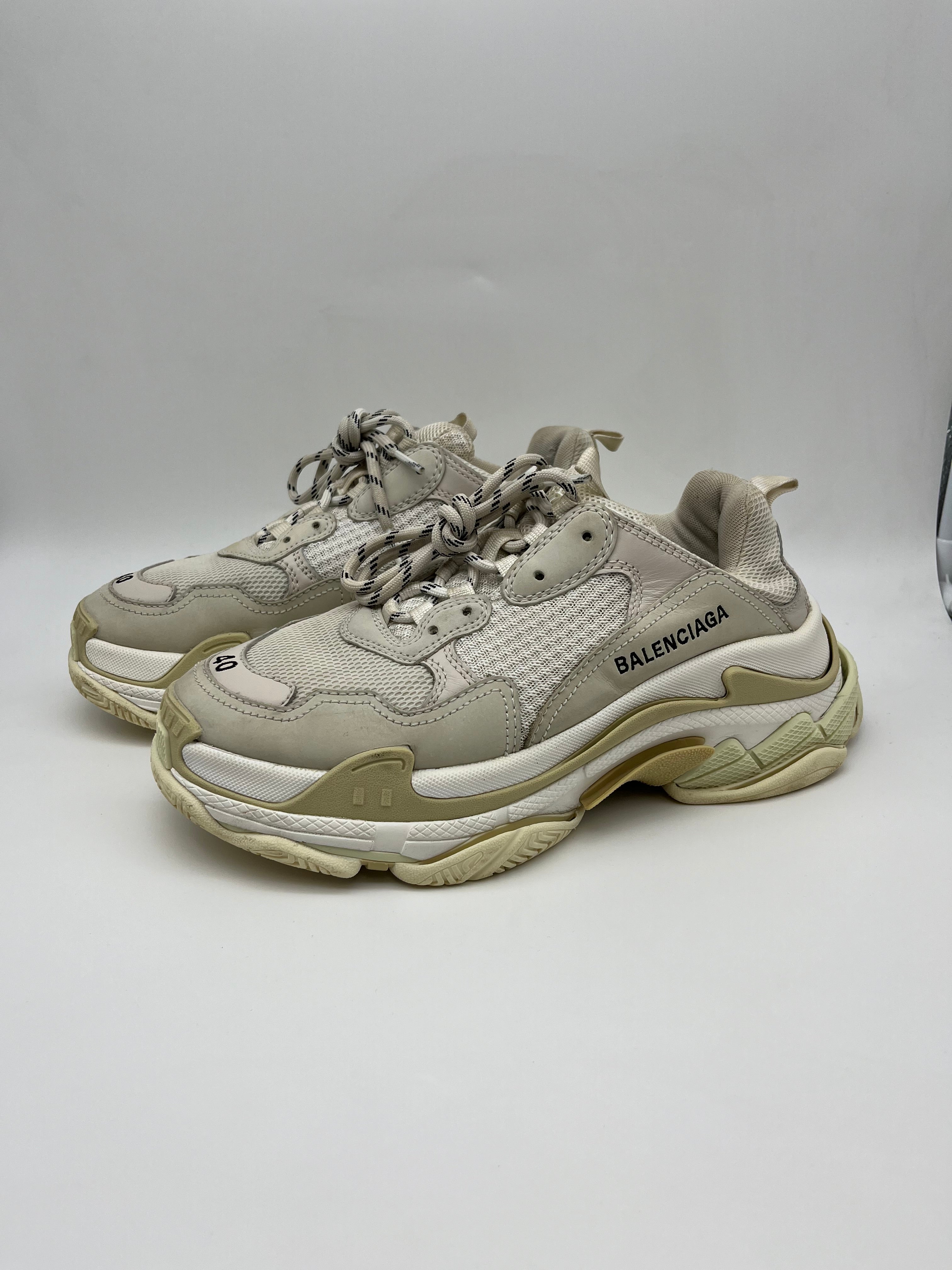 Használt - Balenciaga Triple S White (40)