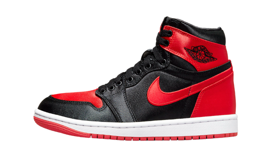 Jordan 1 satin 2025 black toe on feet