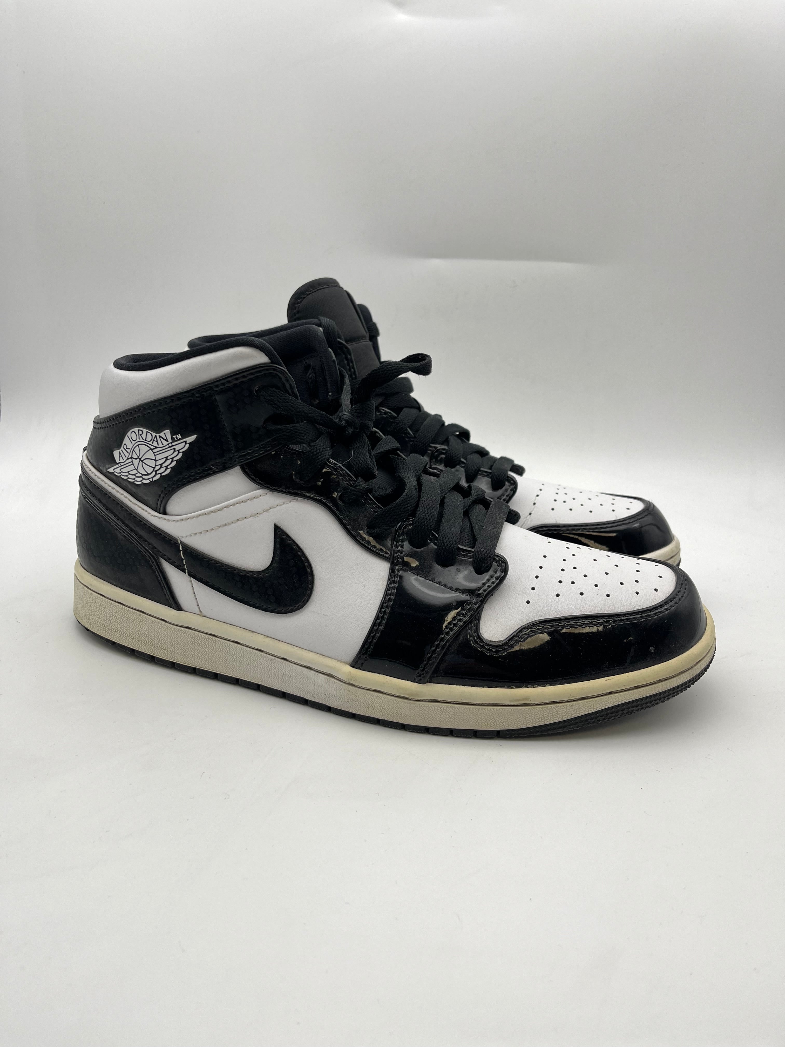 Használt - Jordan 1 Mid Carbon (43)