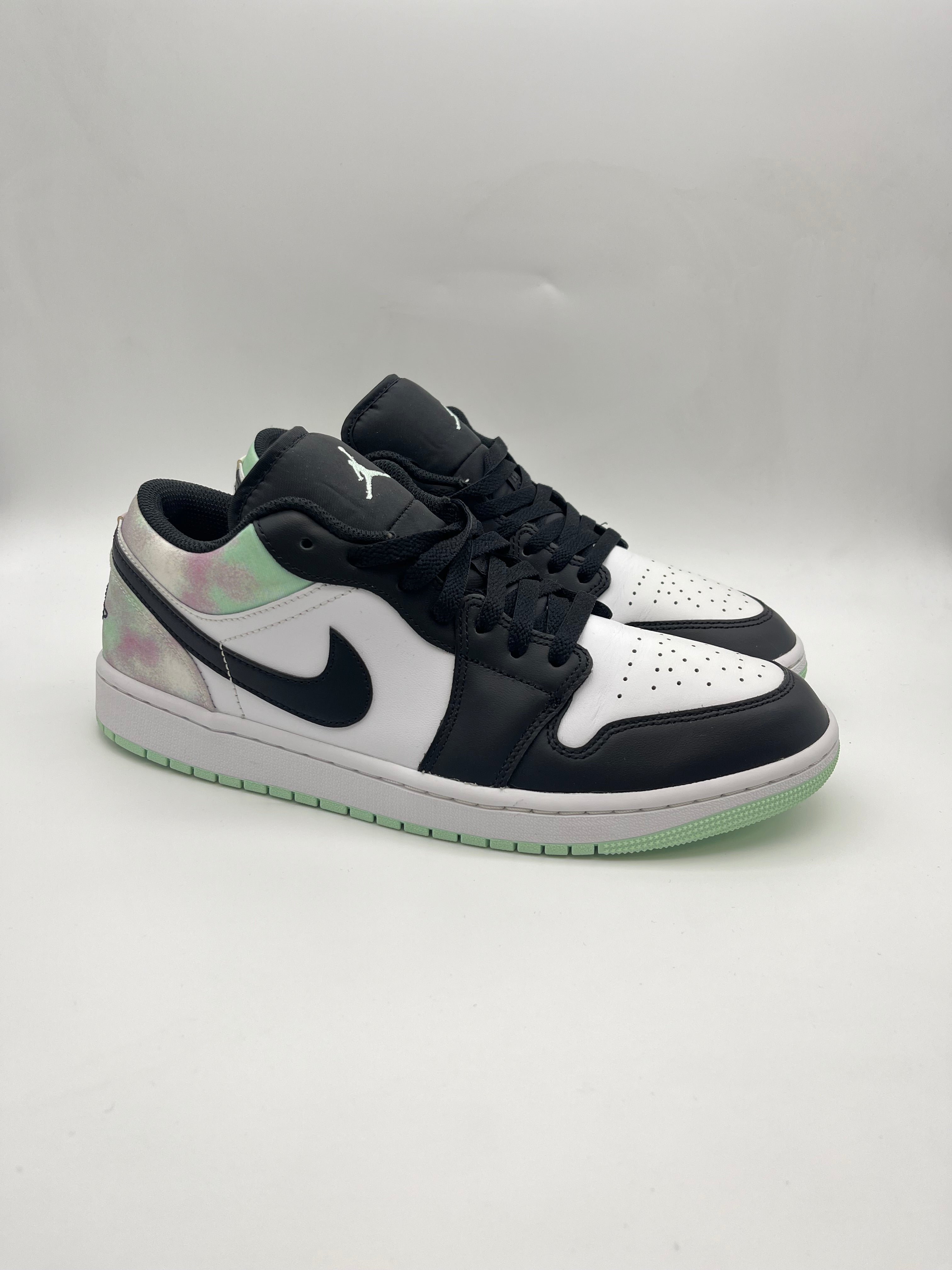 Használt - Jordan 1 Low Tie-Dye (46)