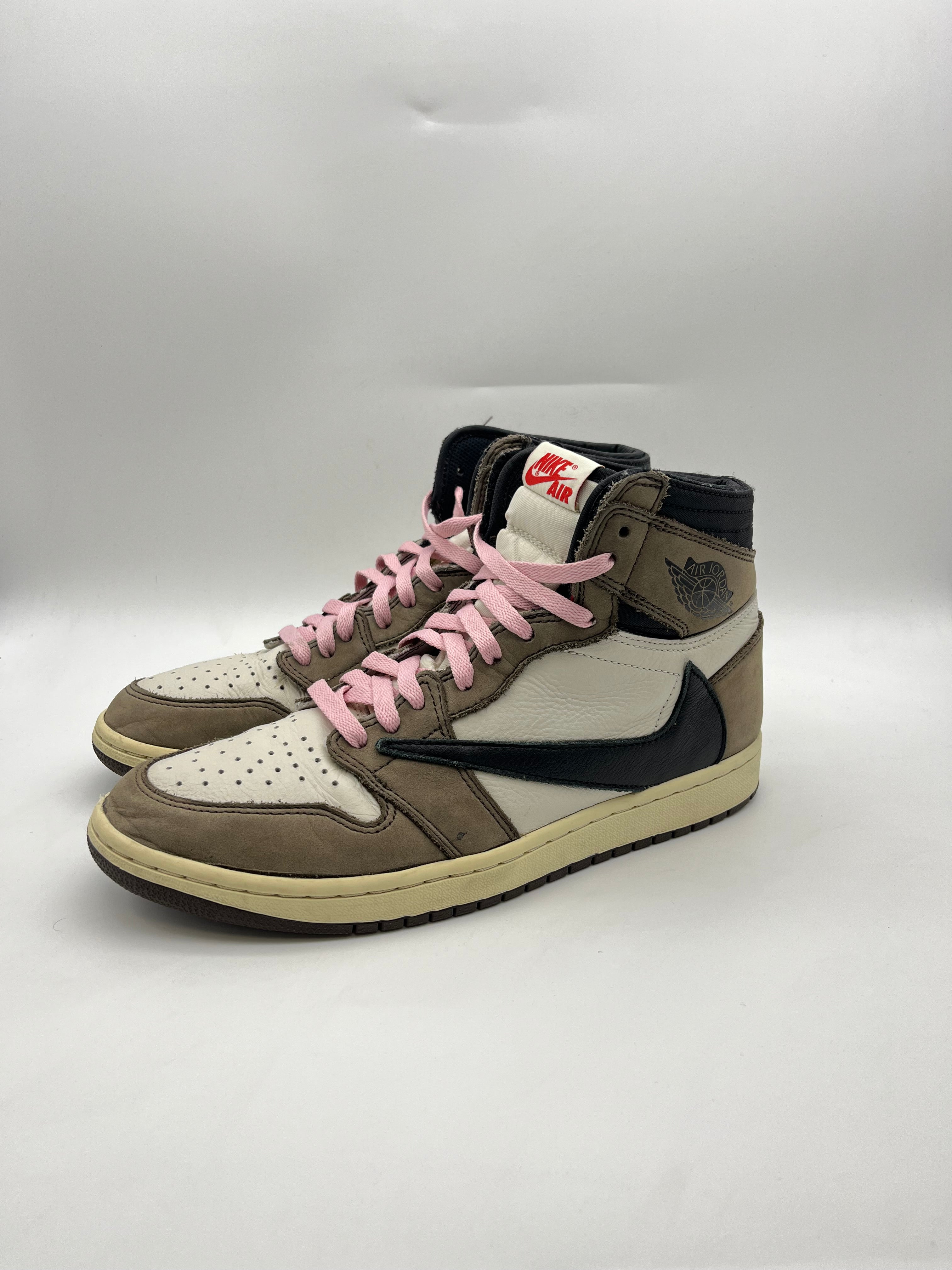 Használt - Nike Jordan 1 High x Travis Scott Mocha