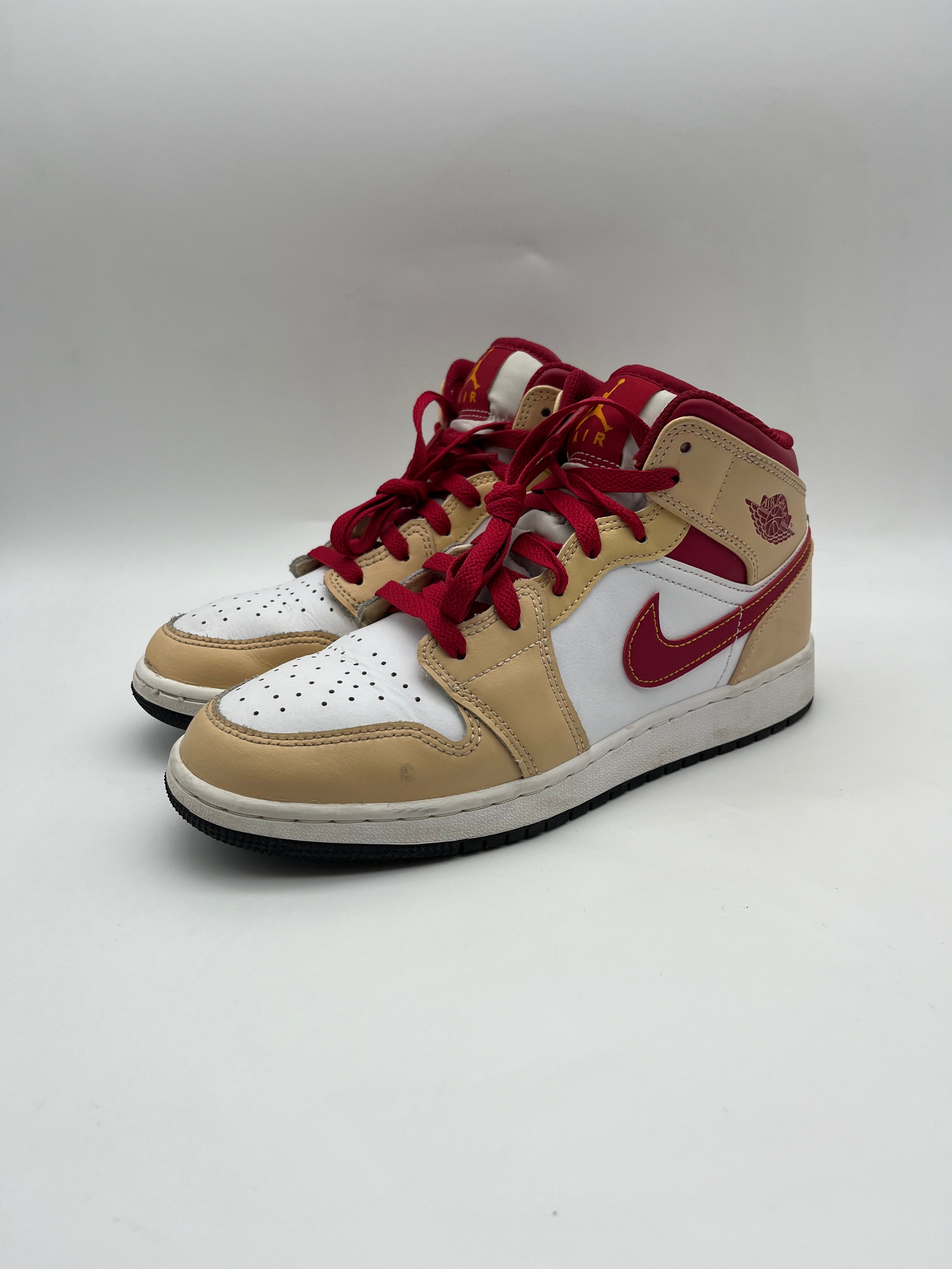 Használt - Jordan 1 Mid Curry (38.5)