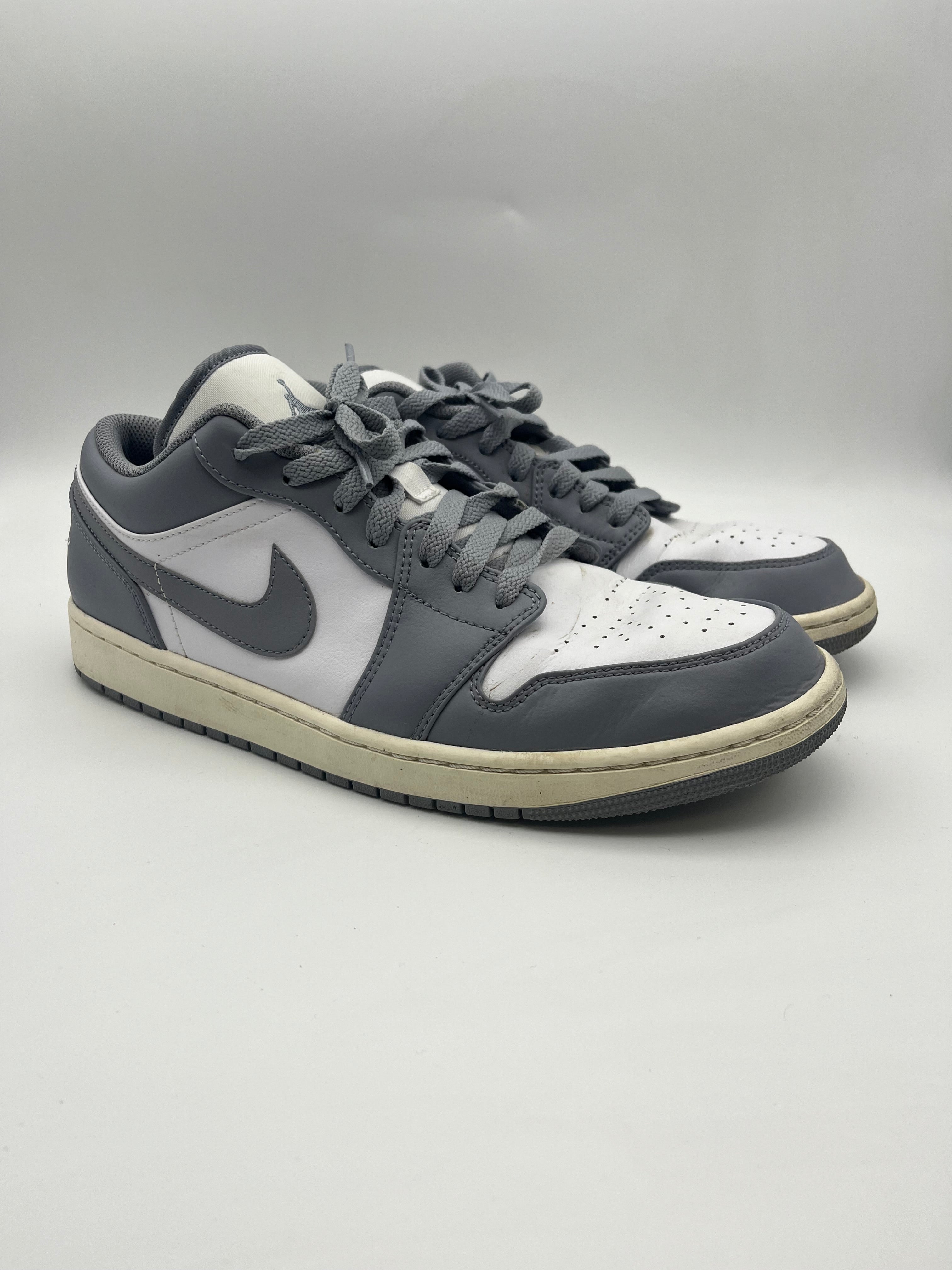 Használt - Jordan 1 Low Stealth (46)